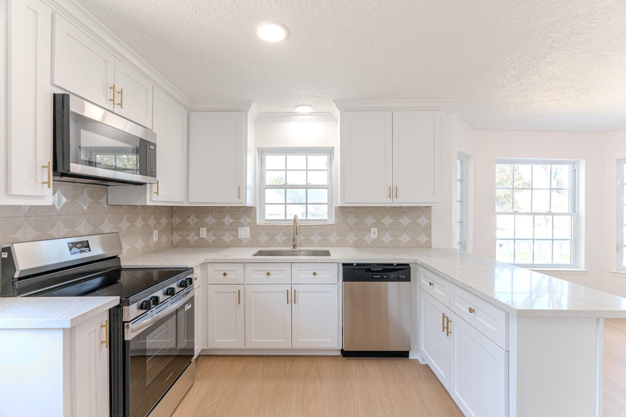 7083 Gentle Breeze Drive