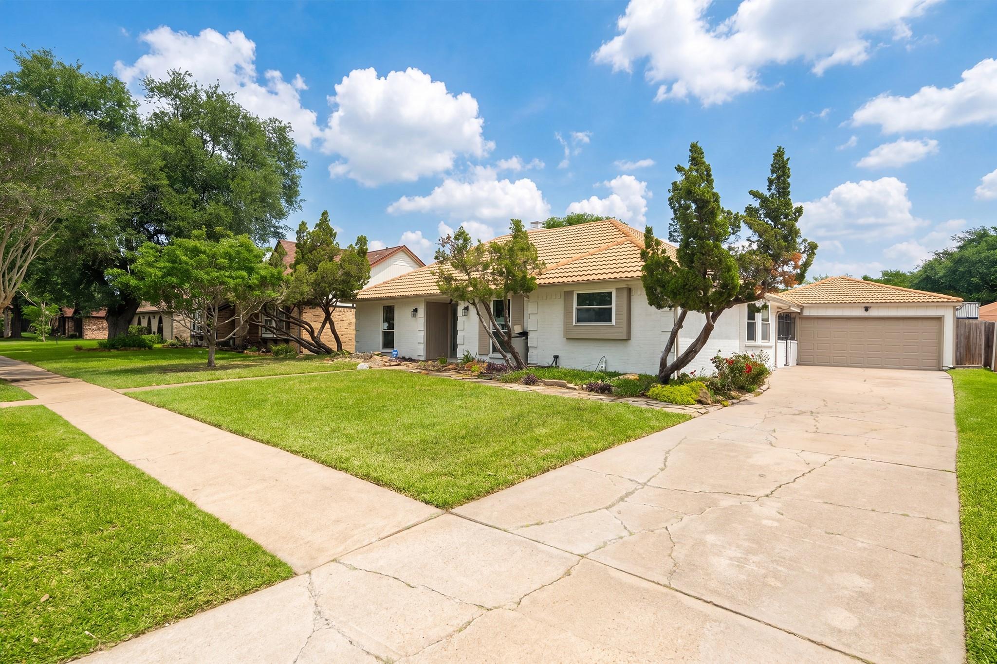 10519 Kirkwren Drive