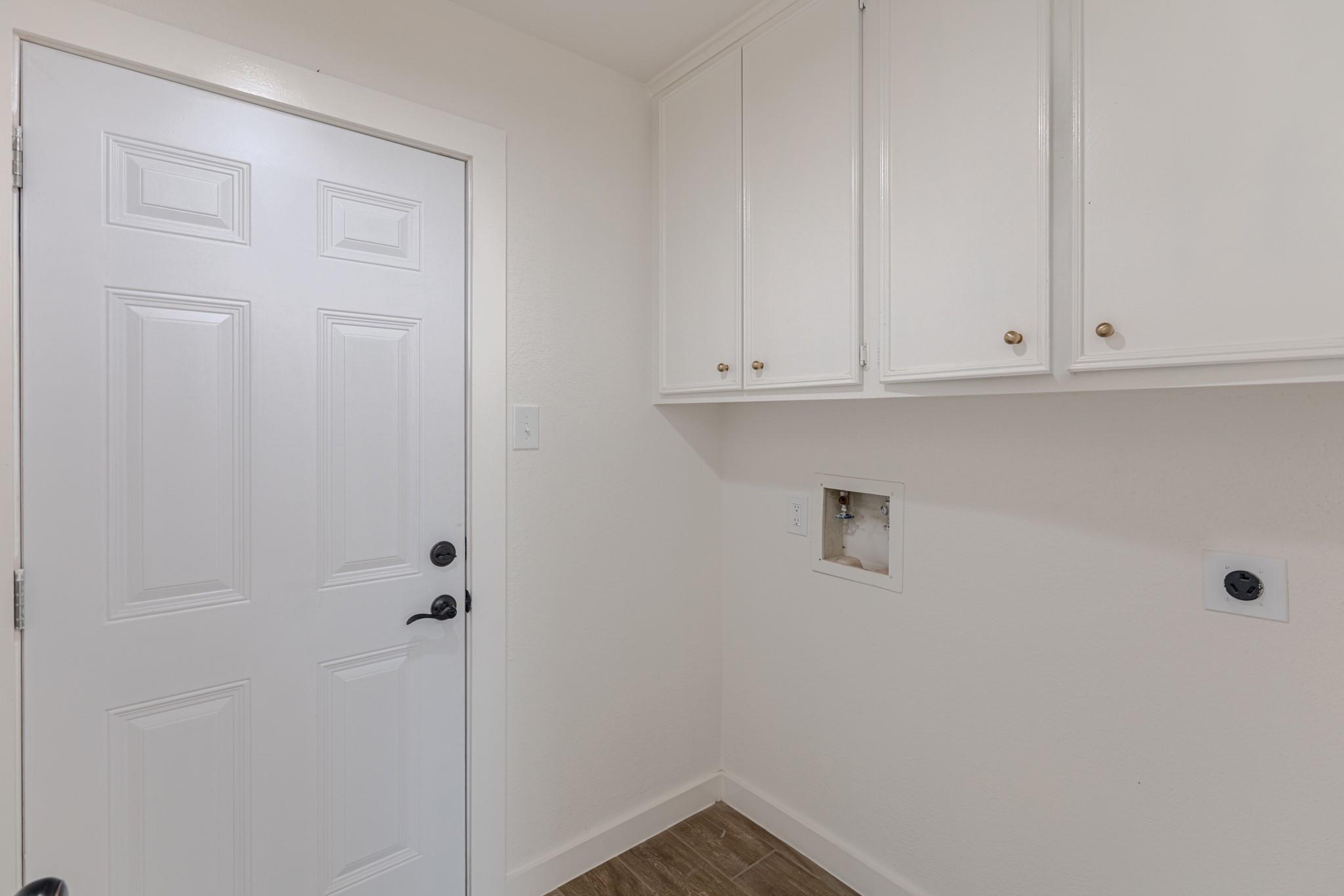 10519 Kirkwren Drive