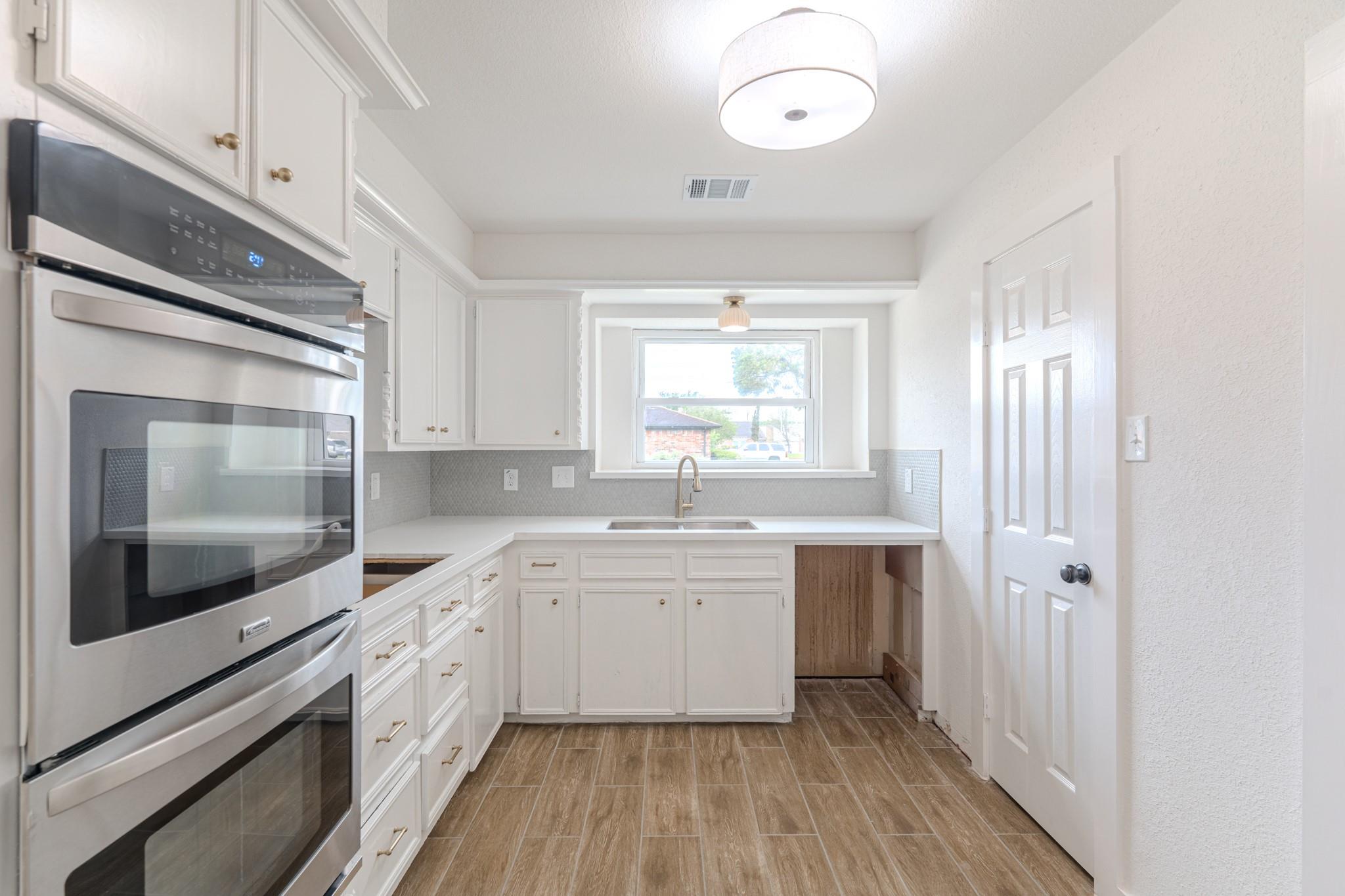 10519 Kirkwren Drive