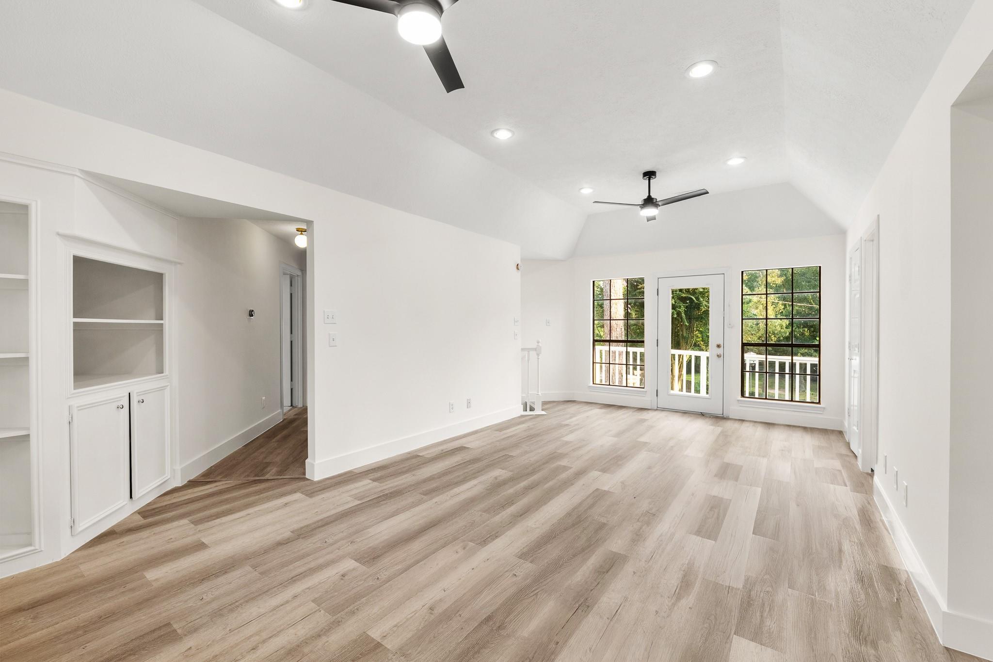 13715 Meadow Sweet Drive, Cypress