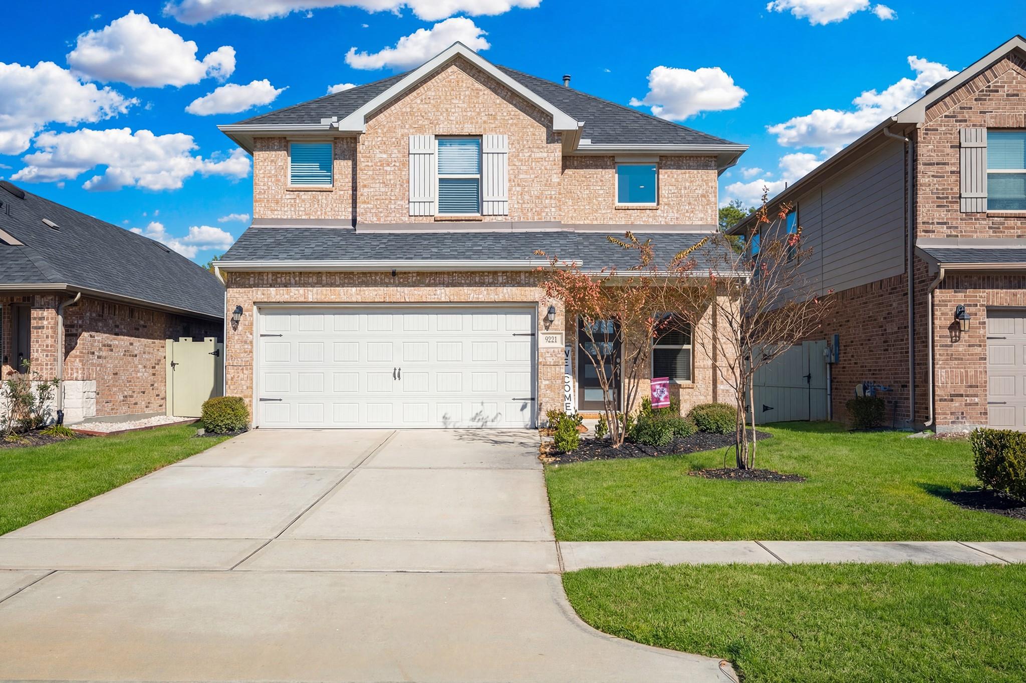 9221 Inland Leather Lane