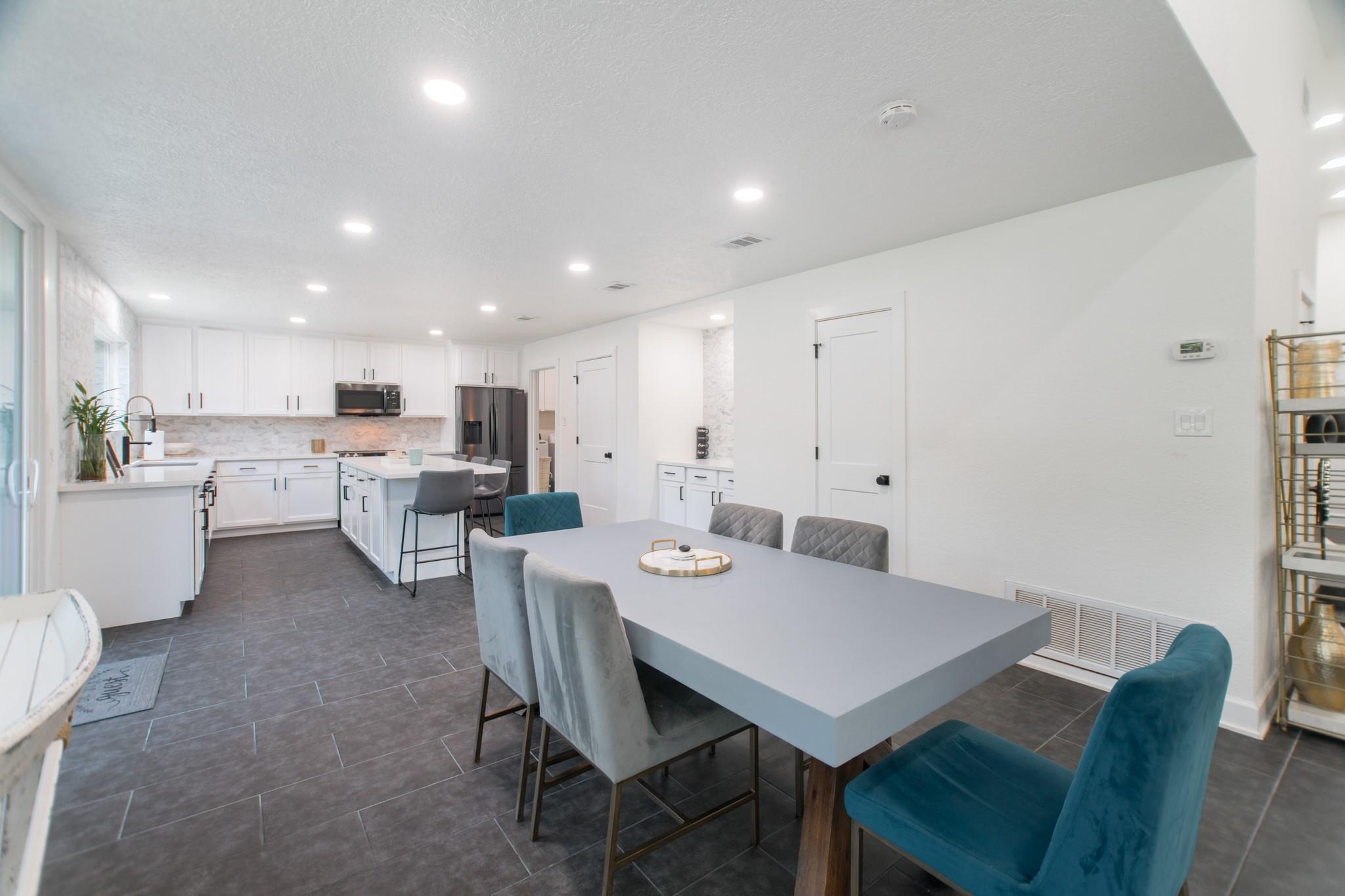 3103 Hemingway Drive