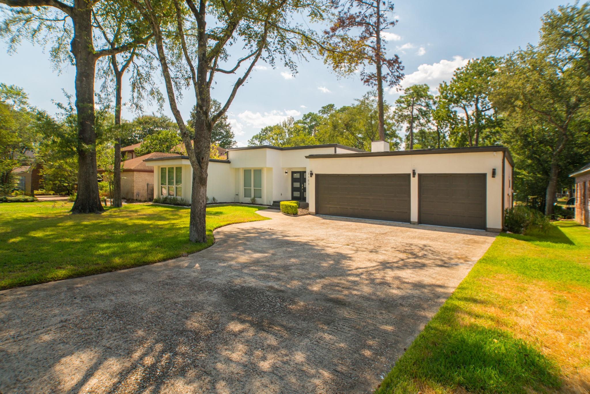 3103 Hemingway Drive