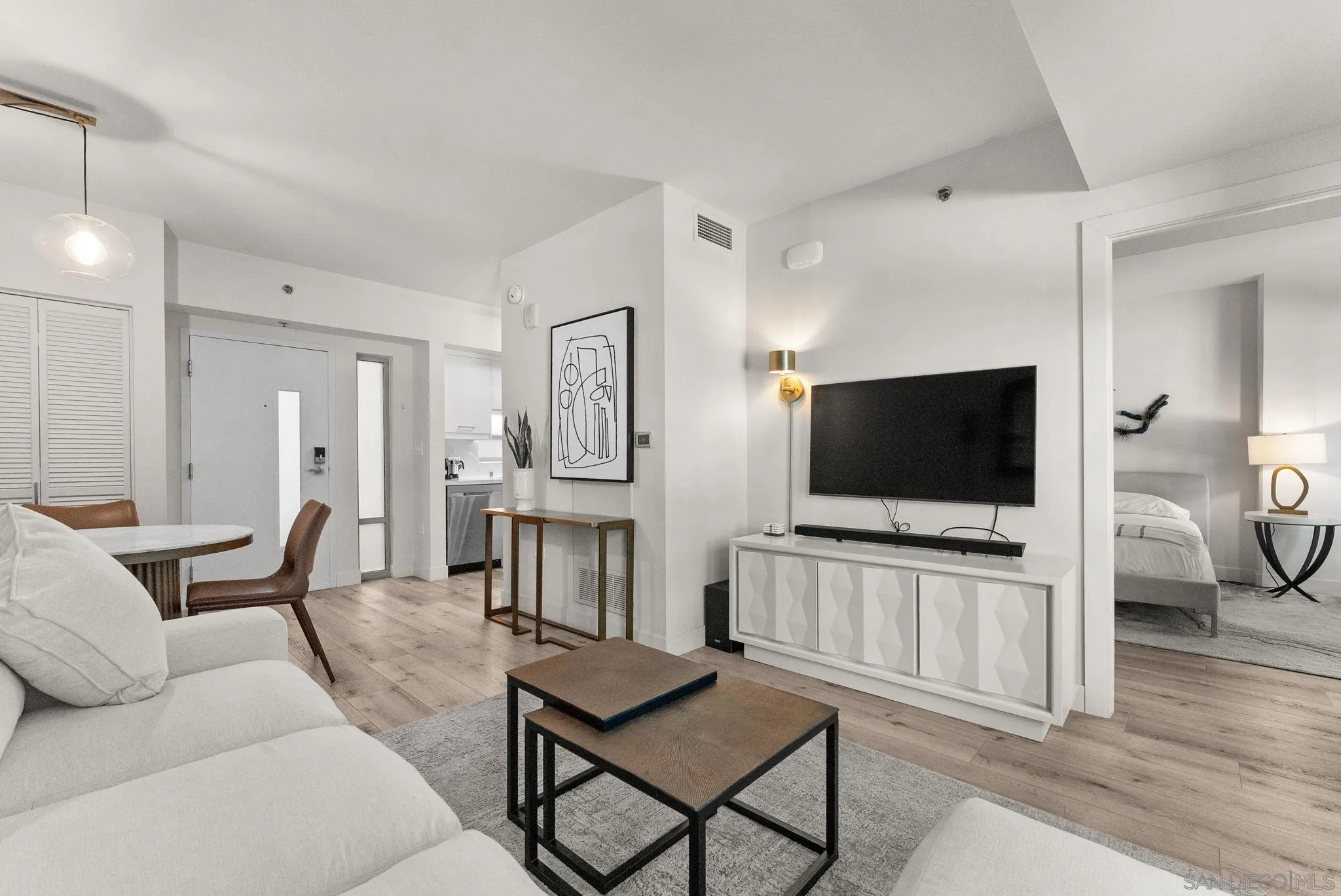 425 W Beech St Unit 508