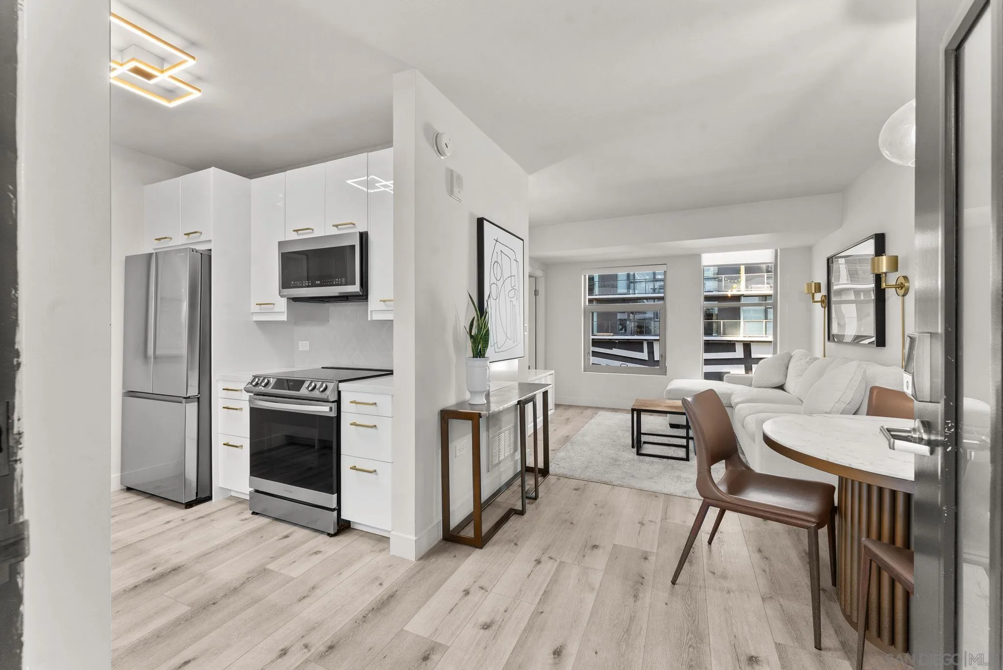 425 W Beech St Unit 508