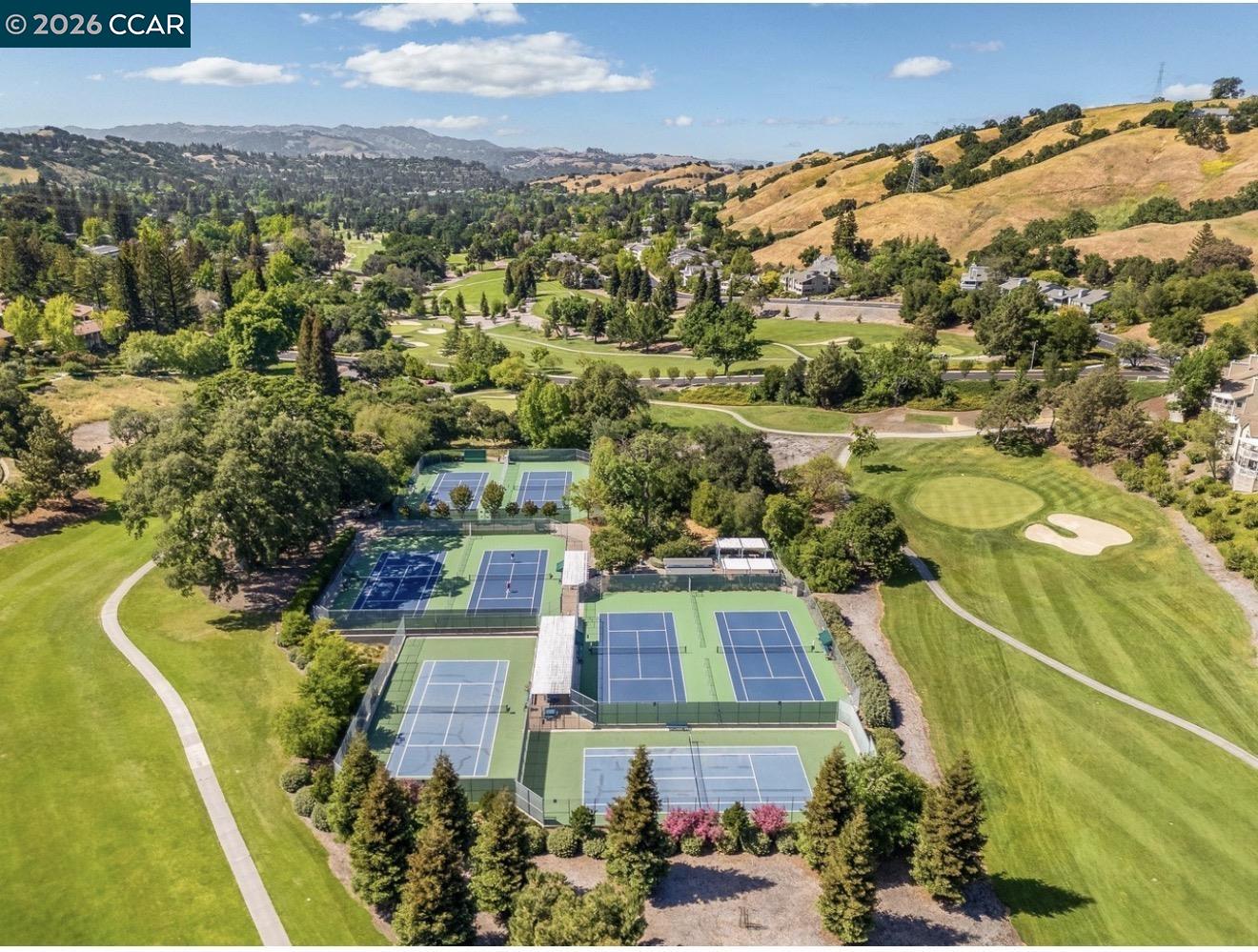 2017 Pine Knoll Drive # 7