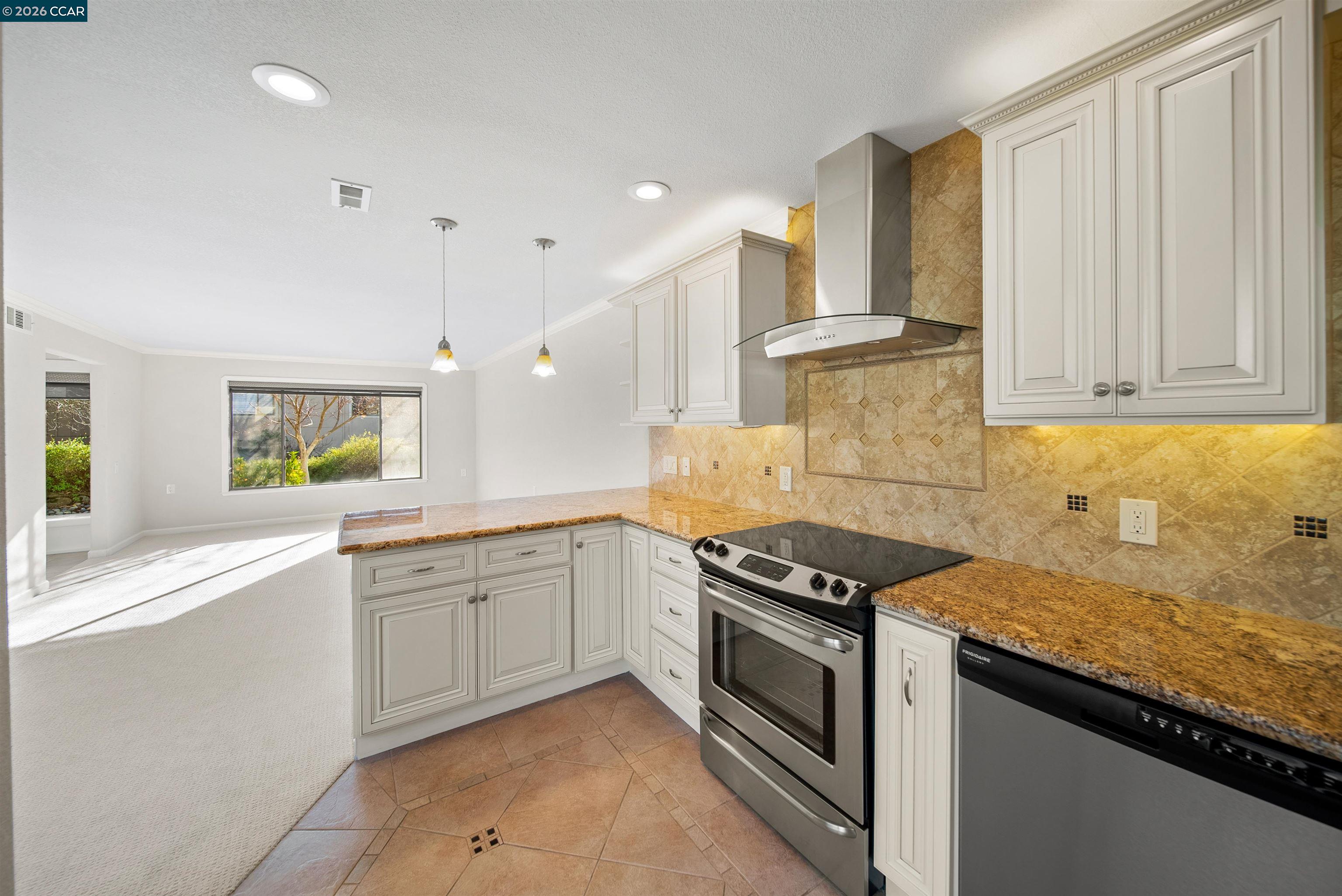 2017 Pine Knoll Drive # 7