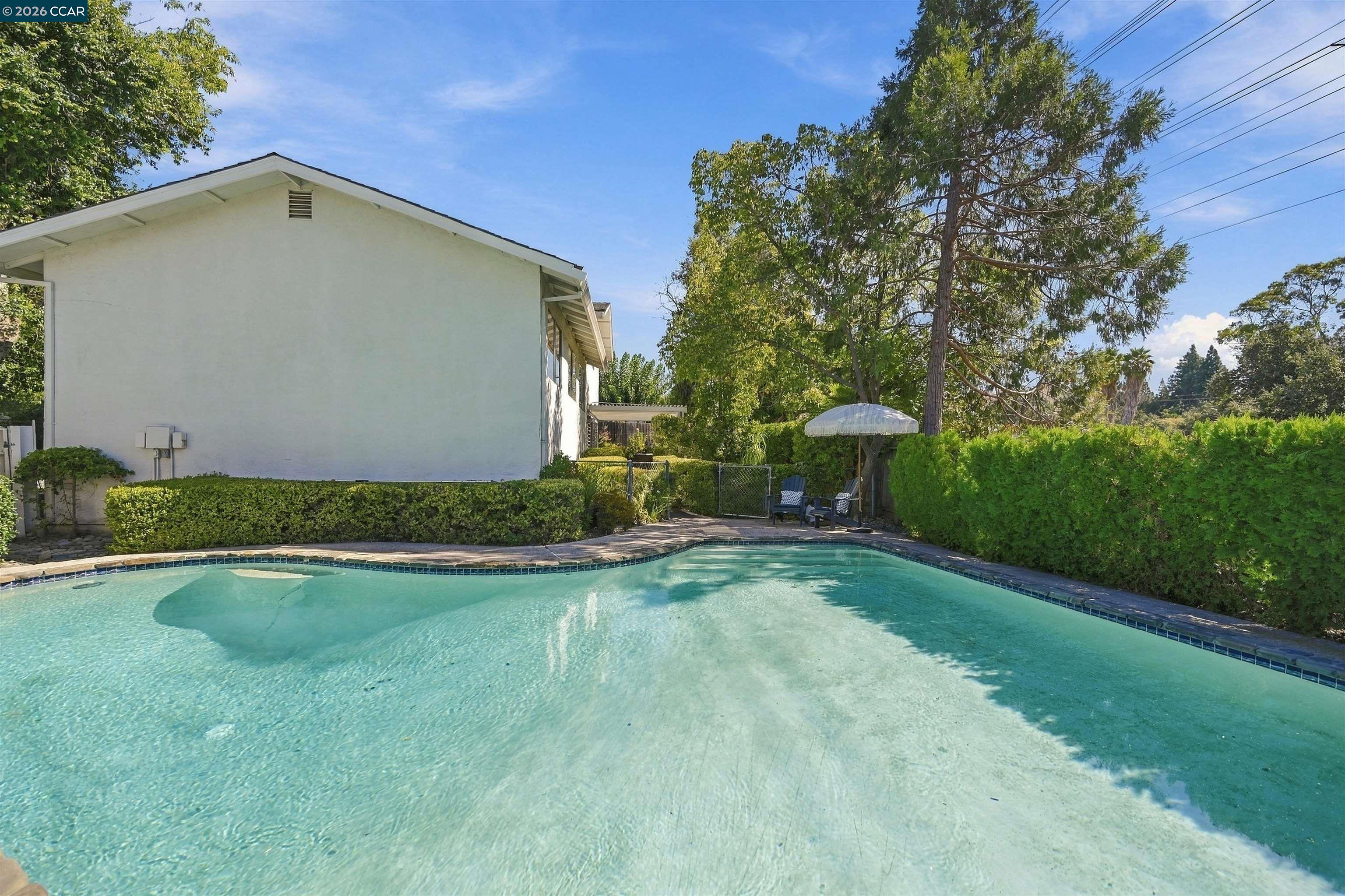 5378 Meadow Wood Place