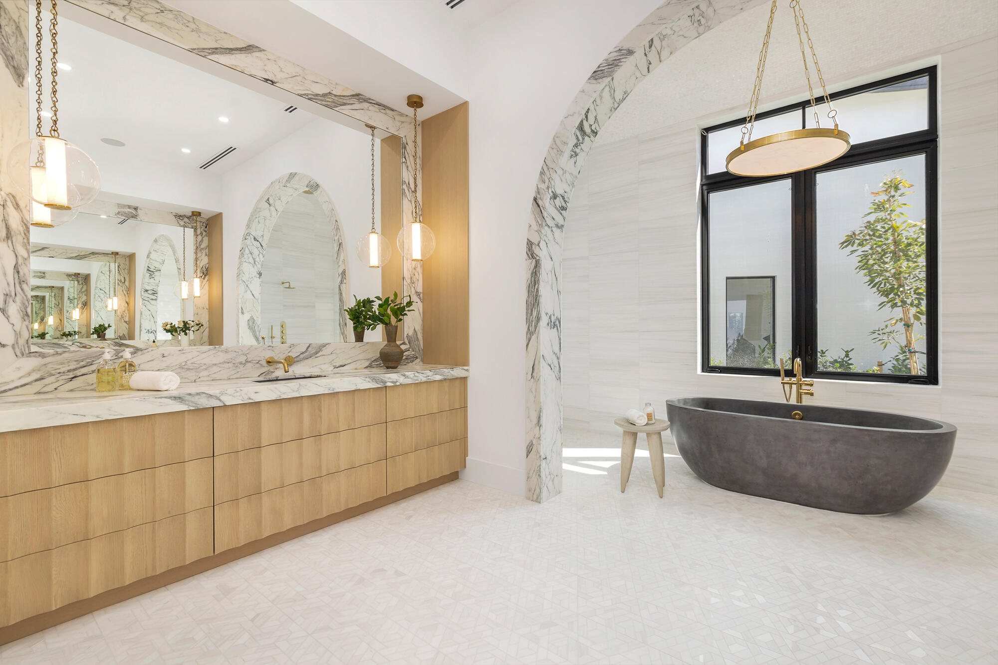 2015 Lockheed Terrace