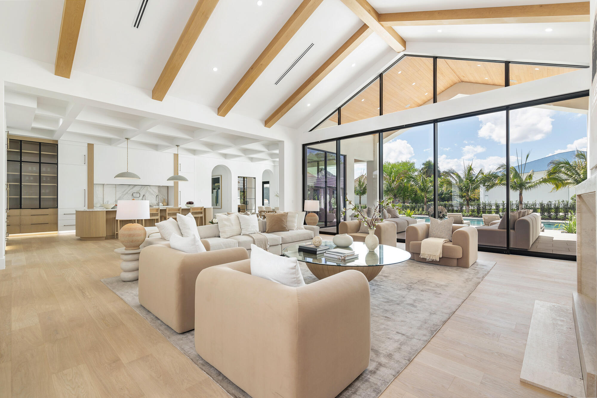 2015 Lockheed Terrace