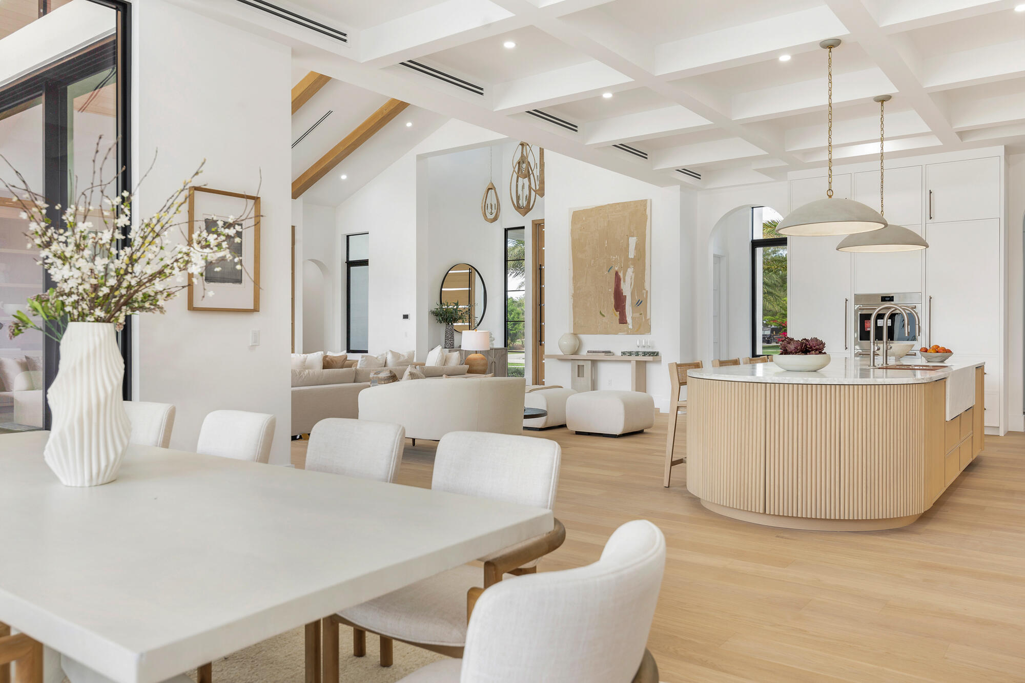 2015 Lockheed Terrace