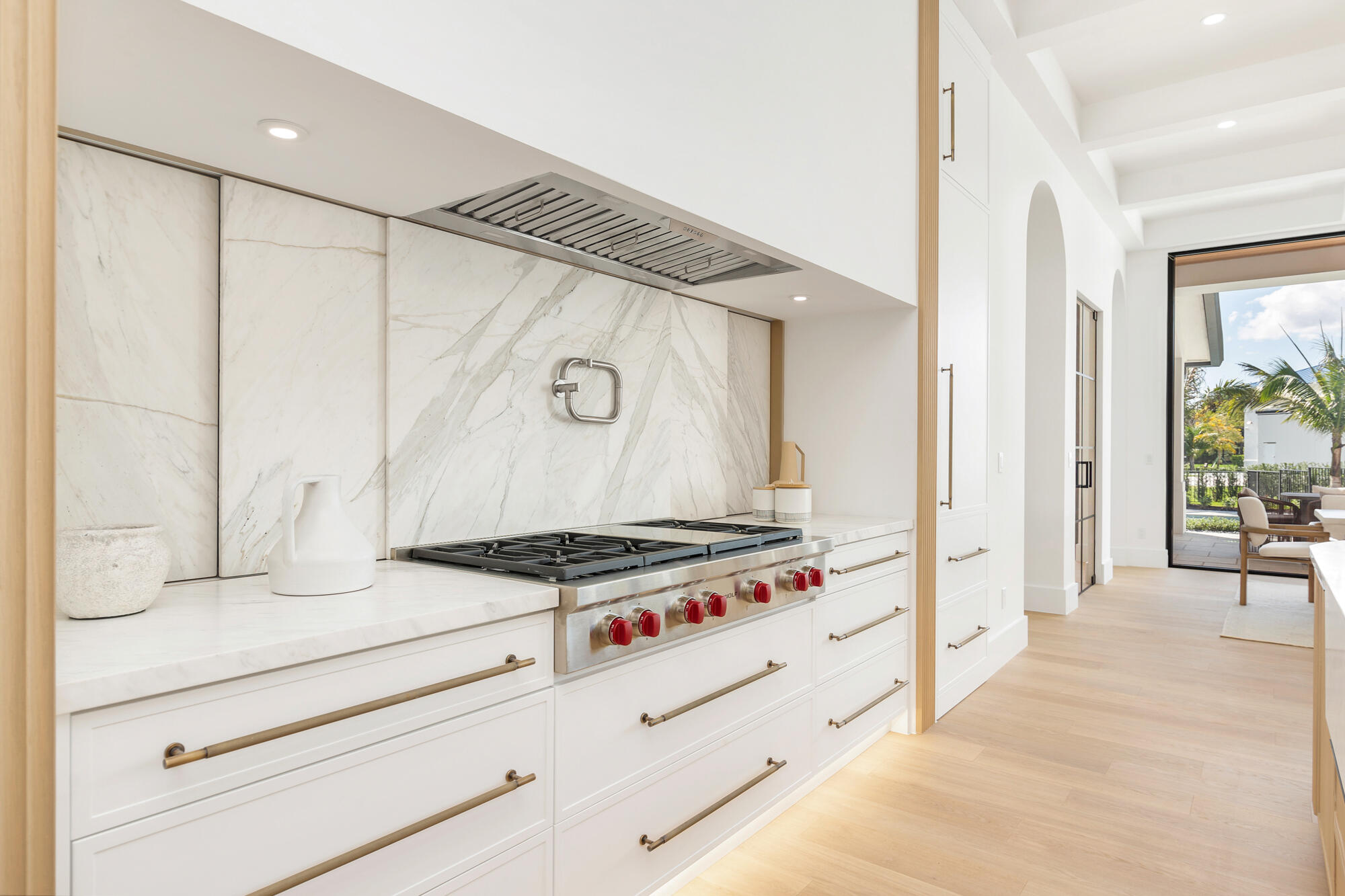 2015 Lockheed Terrace