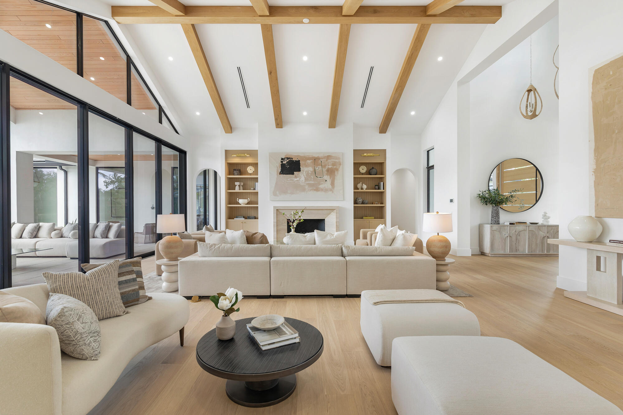 2015 Lockheed Terrace