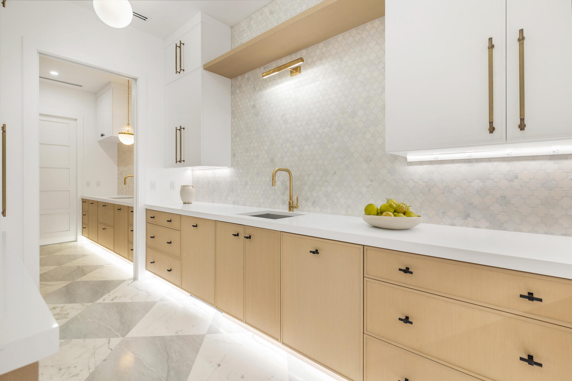 2015 Lockheed Terrace