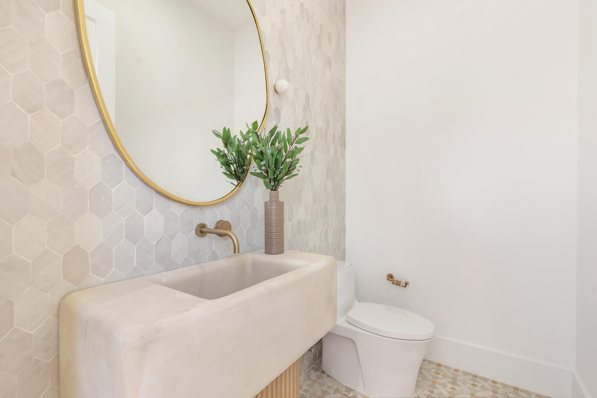 2015 Lockheed Terrace