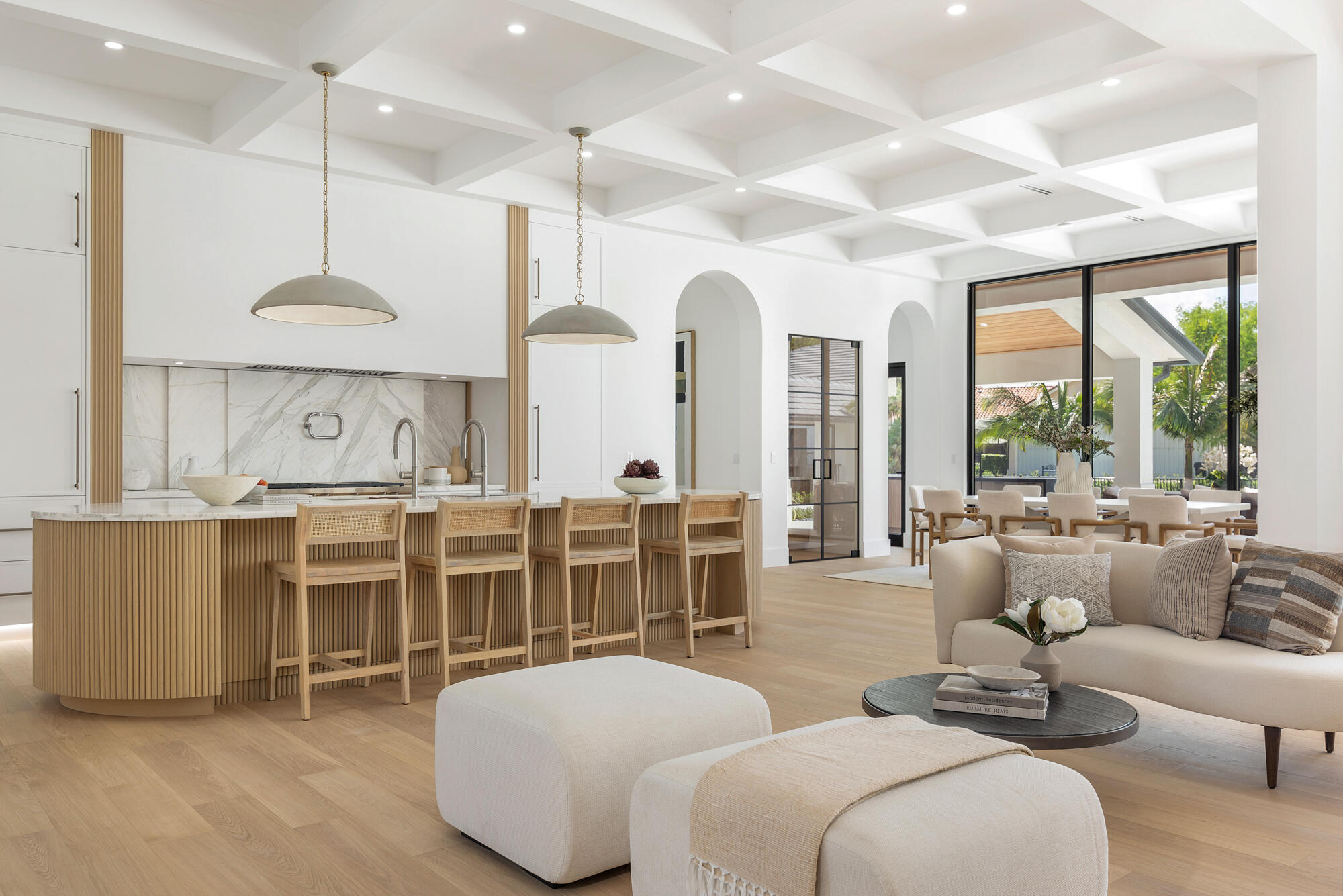 2015 Lockheed Terrace