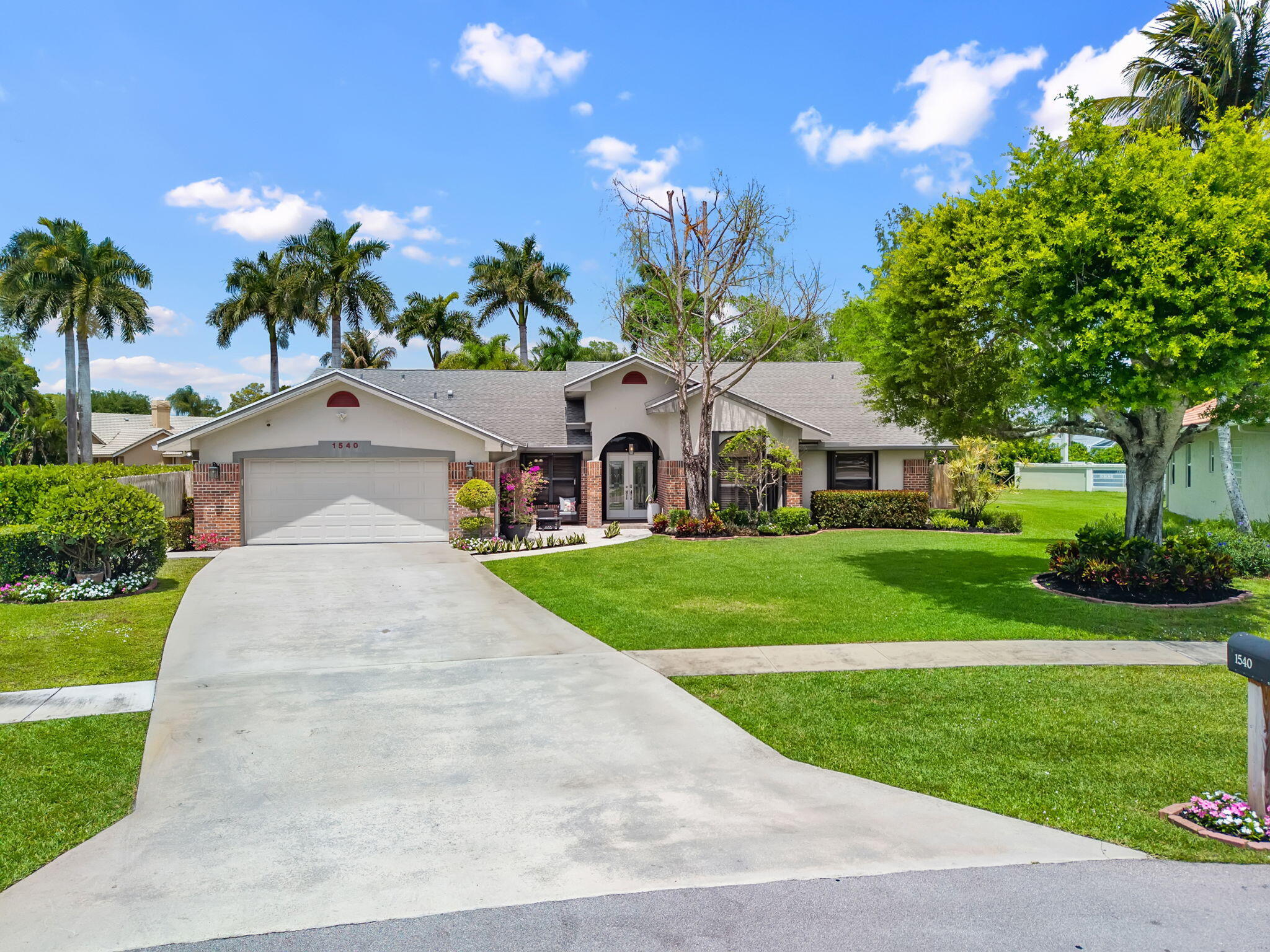 1540 Farmington Court