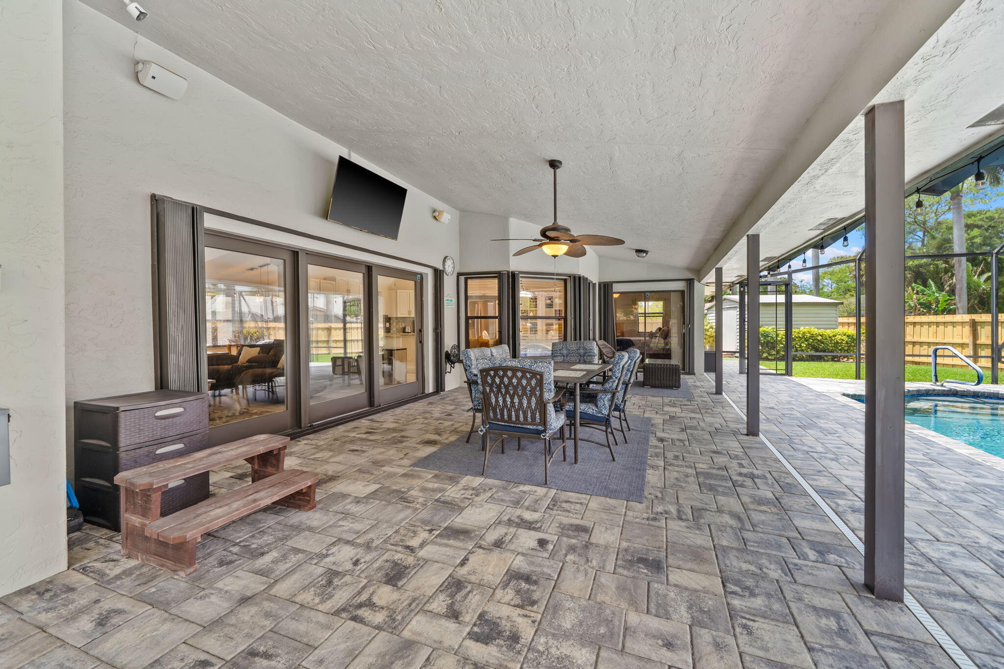 1540 Farmington Court