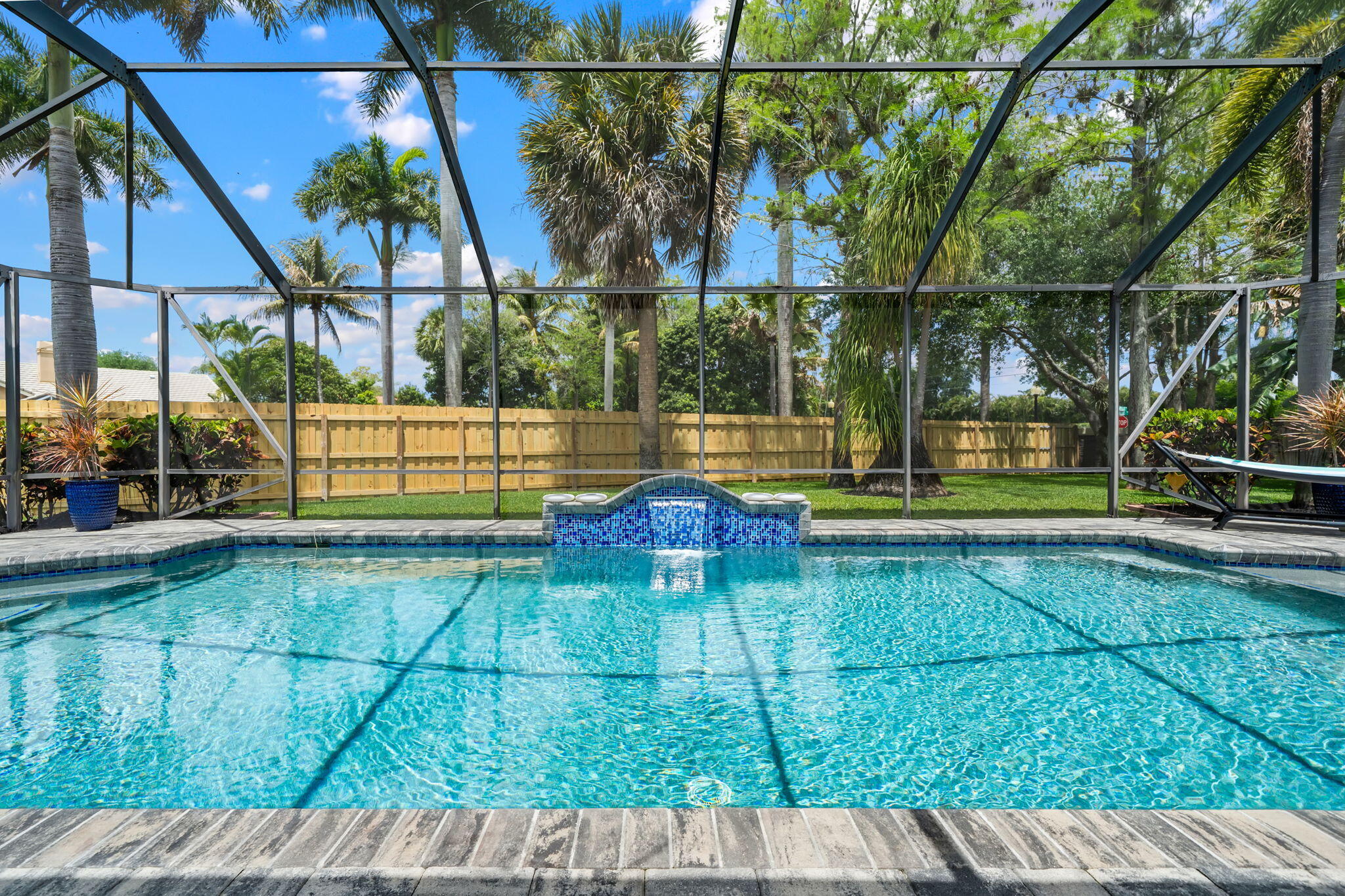 1540 Farmington Court