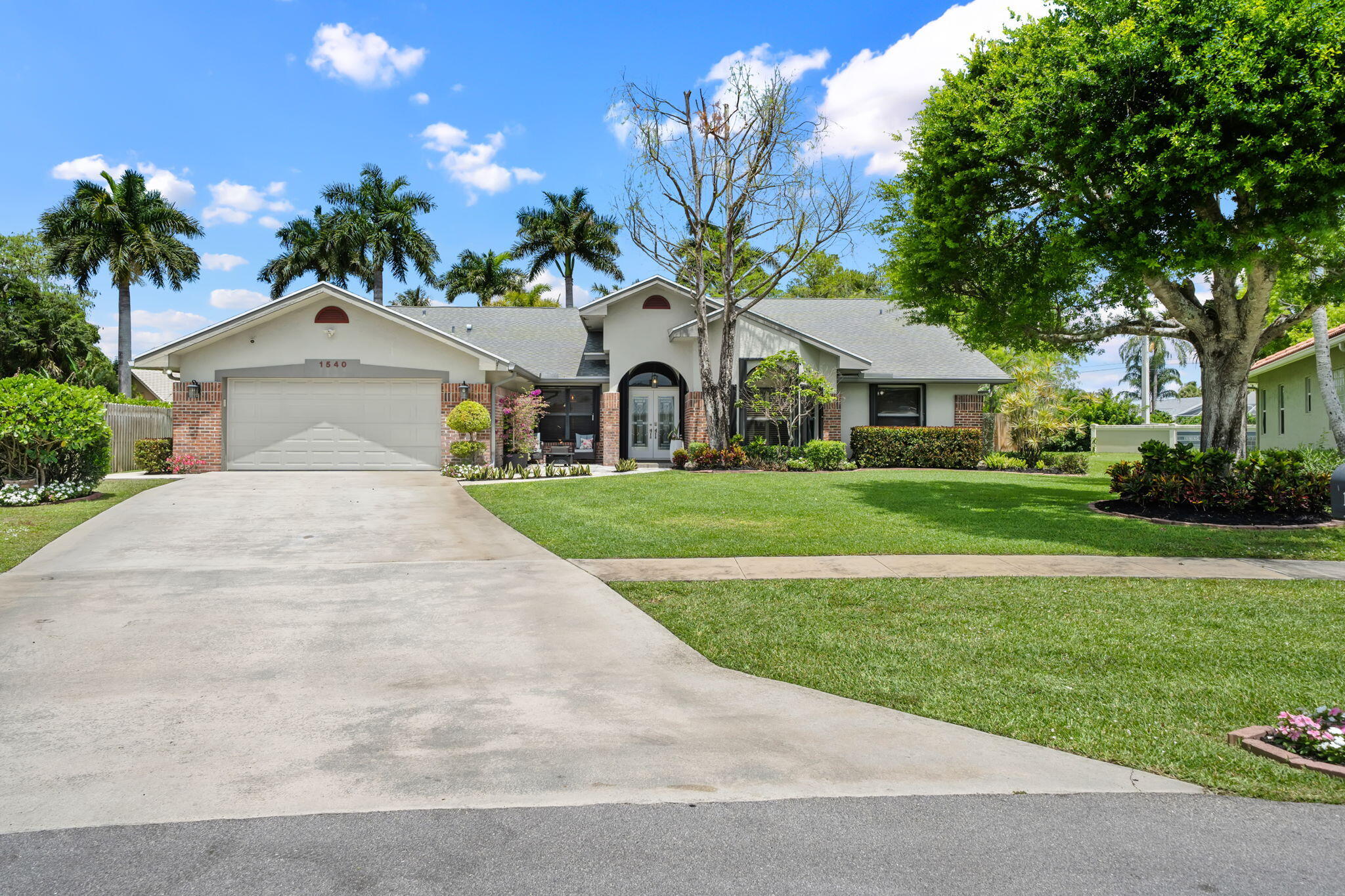 1540 Farmington Court