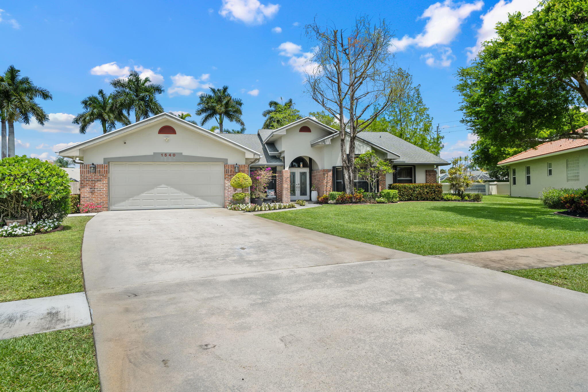1540 Farmington Court