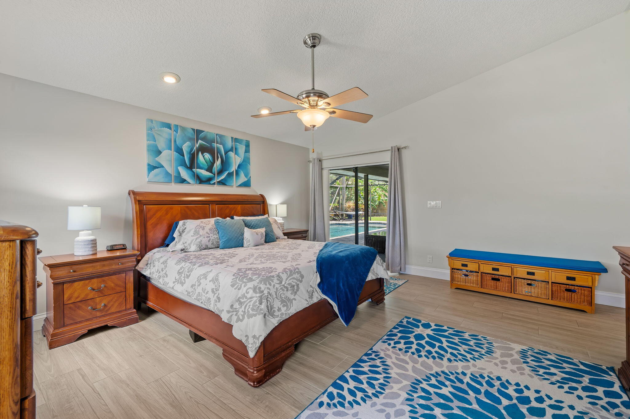 1540 Farmington Court