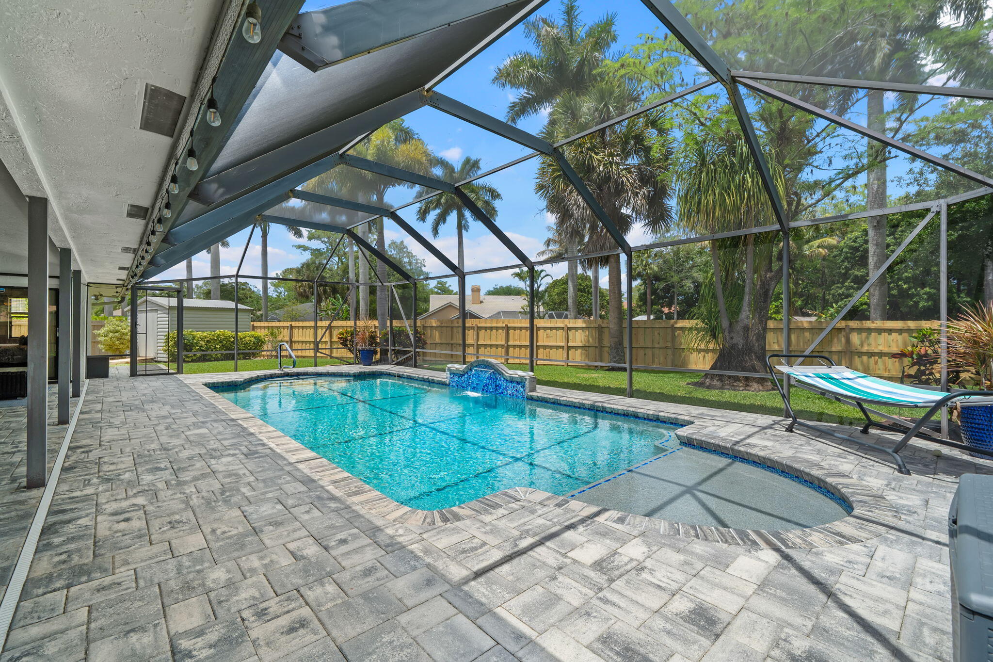 1540 Farmington Court