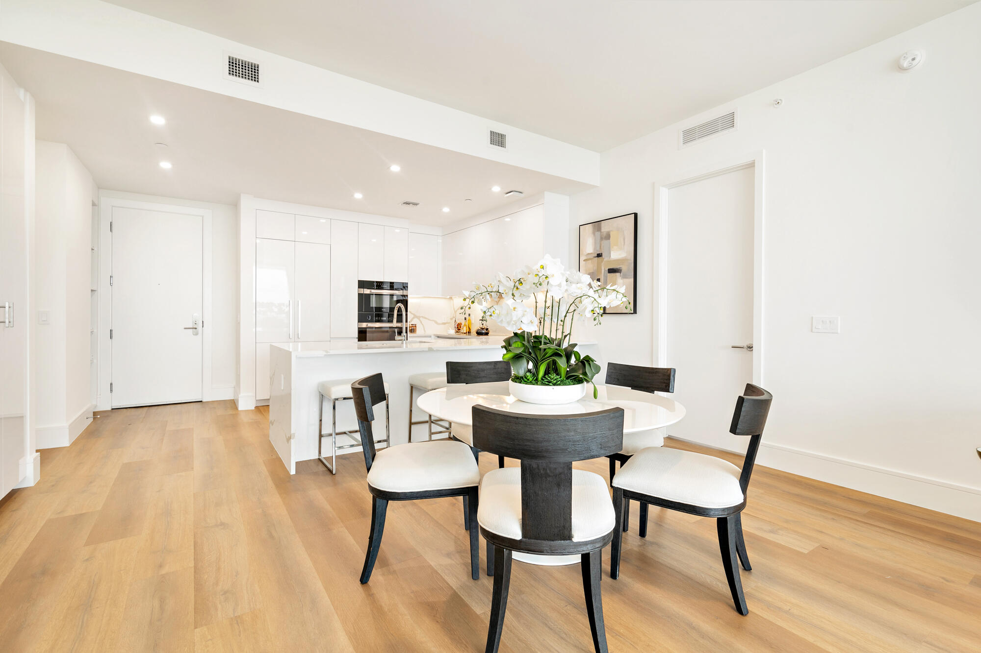 220 Lake Shore Drive