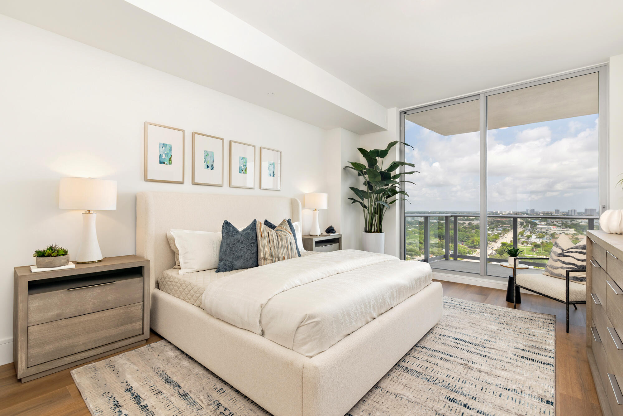 220 Lake Shore Drive