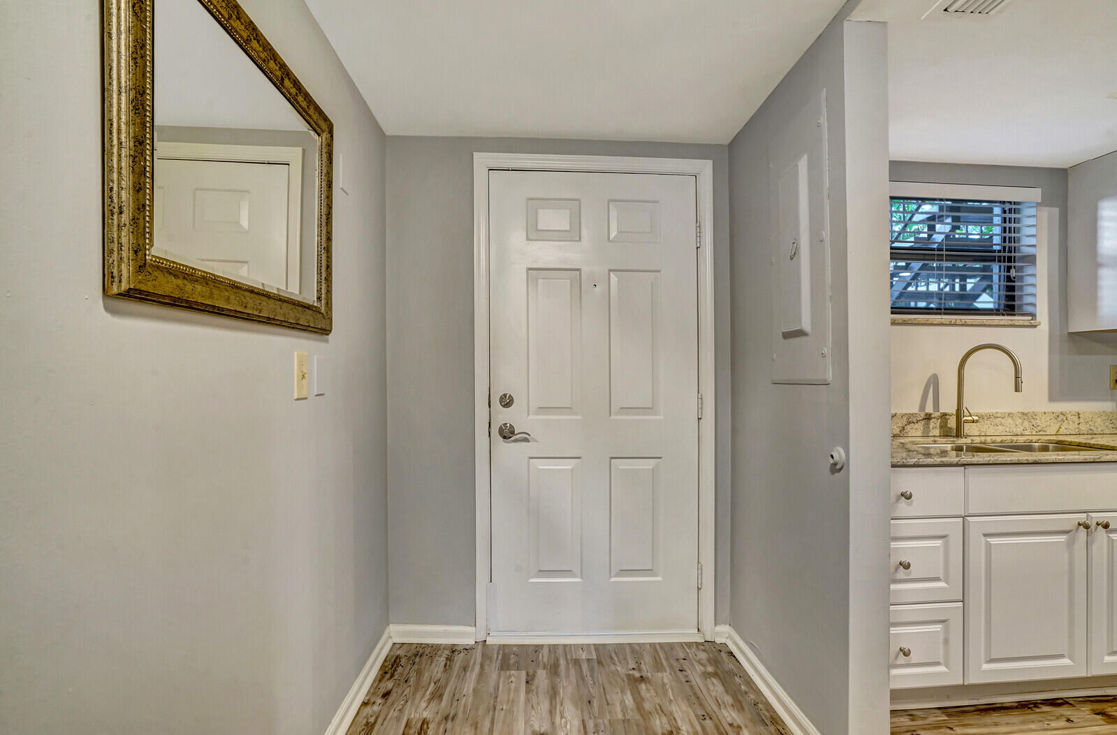 11863 Wimbledon Circle 424