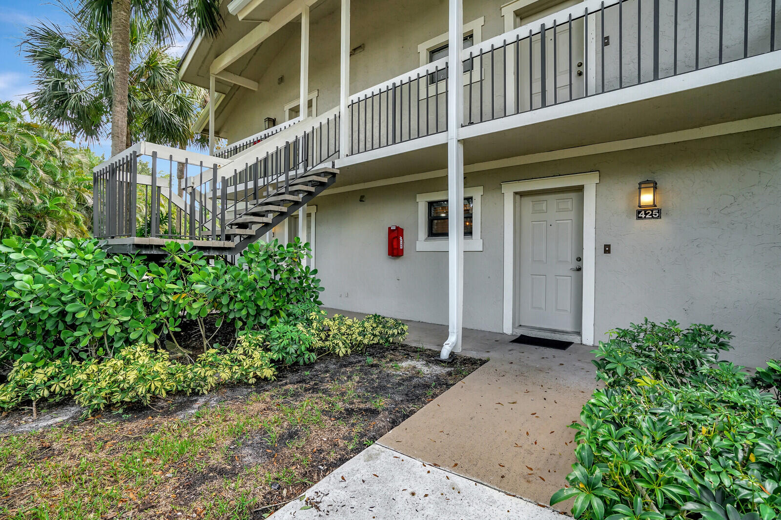 11863 Wimbledon Circle 424