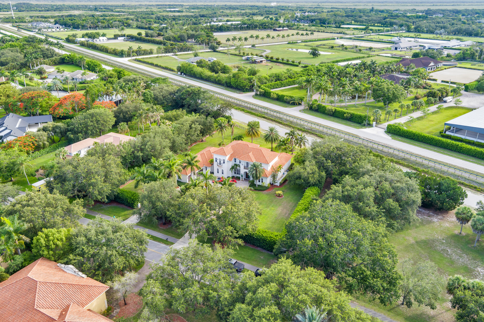 2685 Greenbriar Boulevard