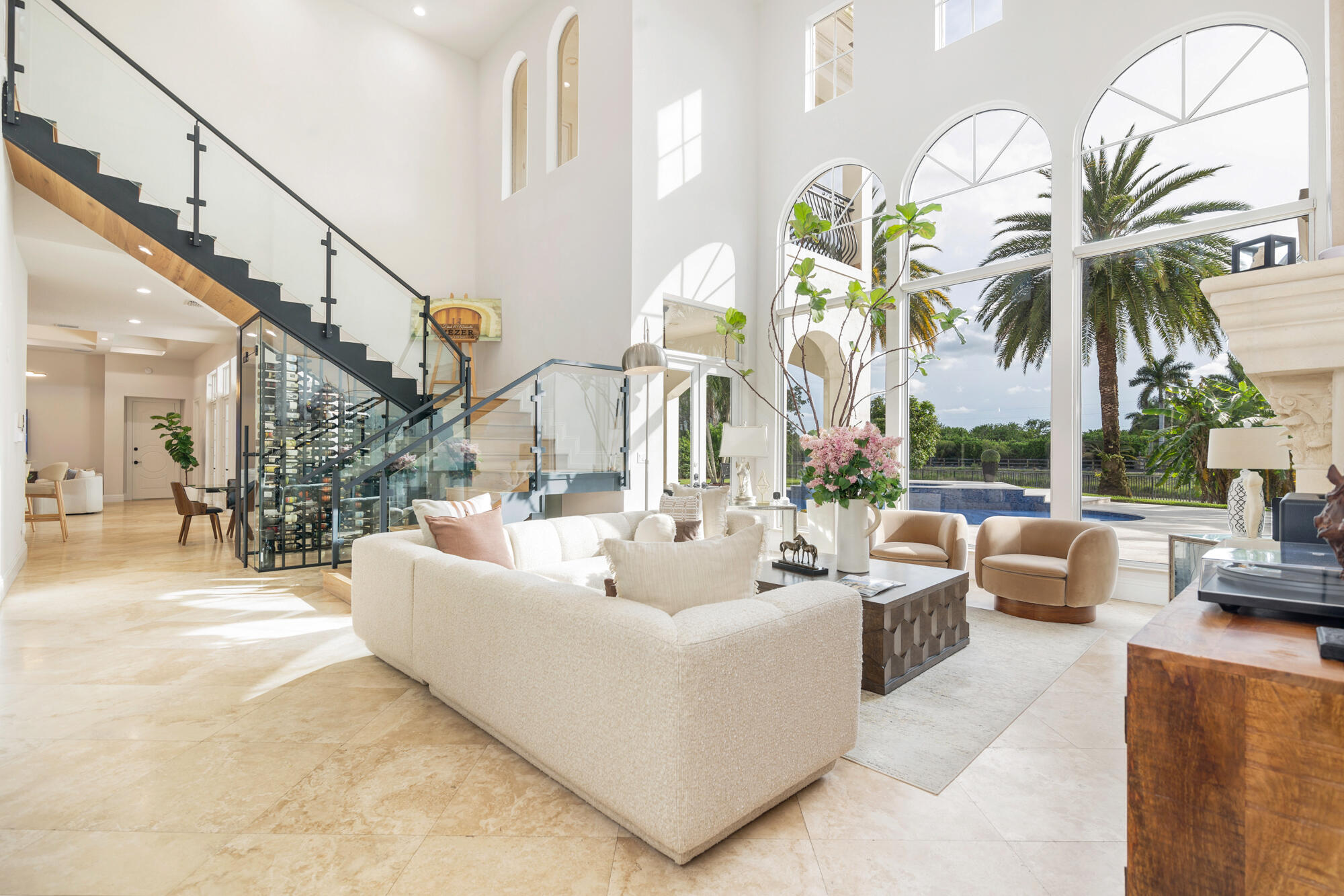 2685 Greenbriar Boulevard
