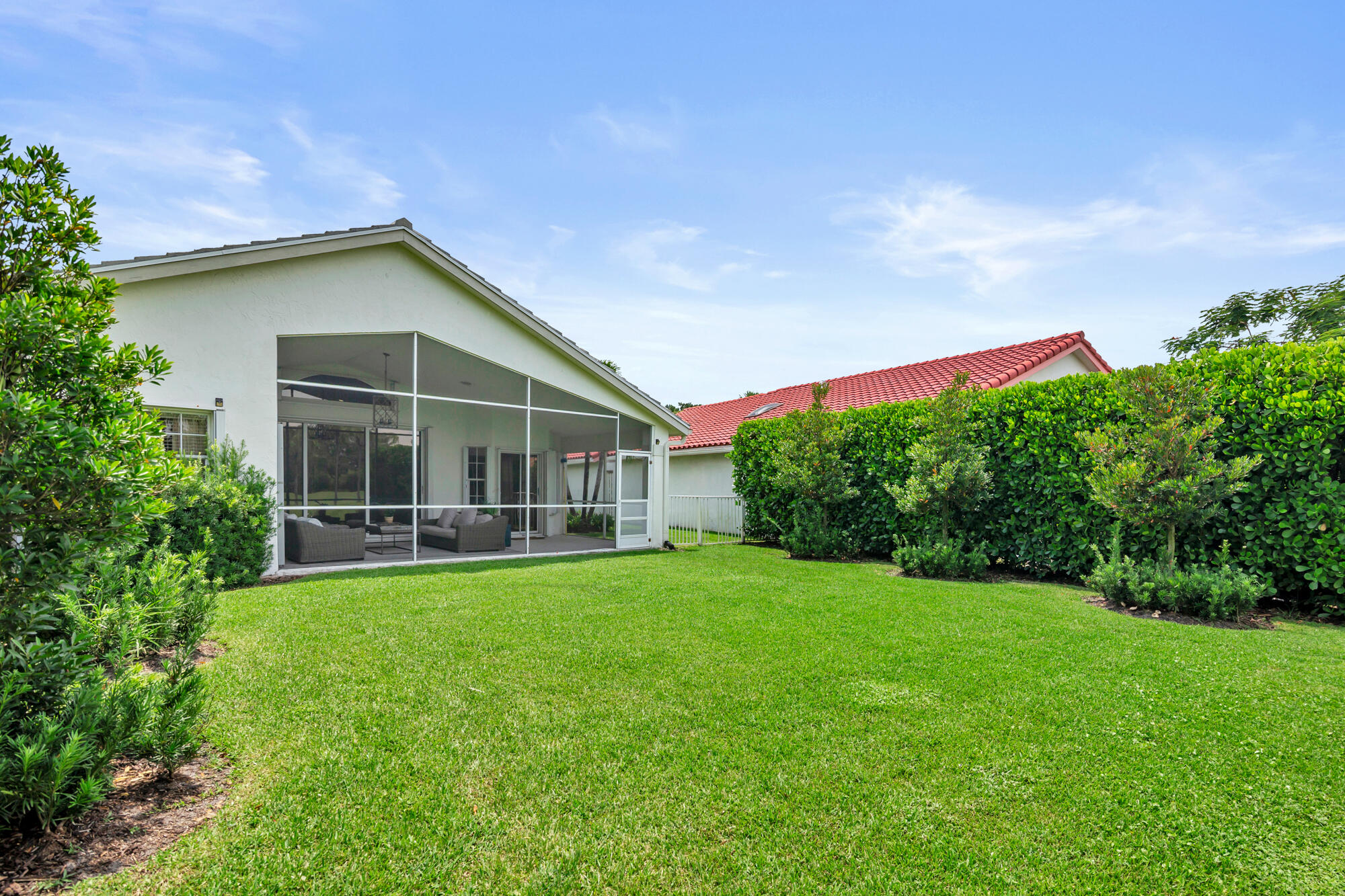 1839 S Club Drive