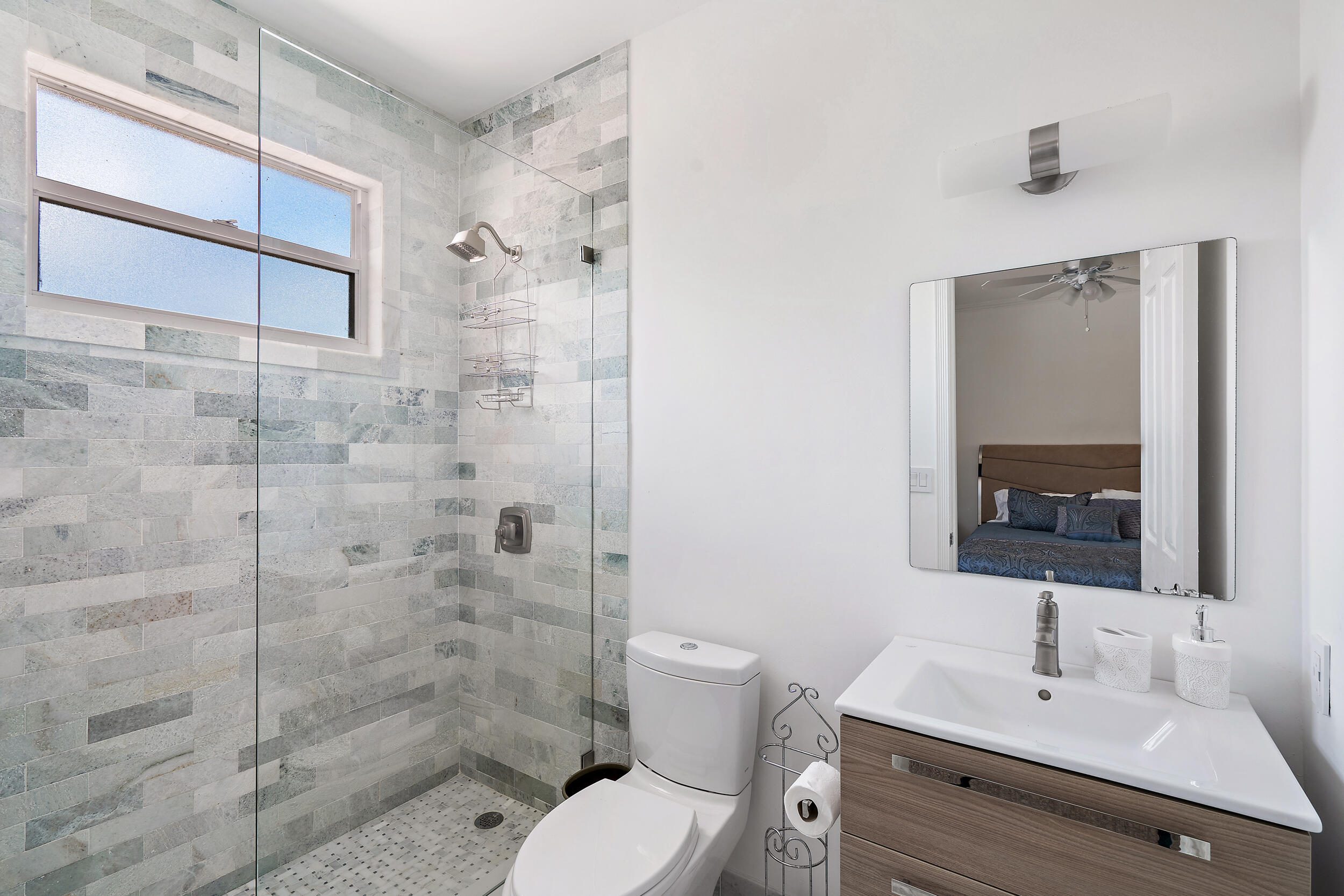 15465 Take Off Place