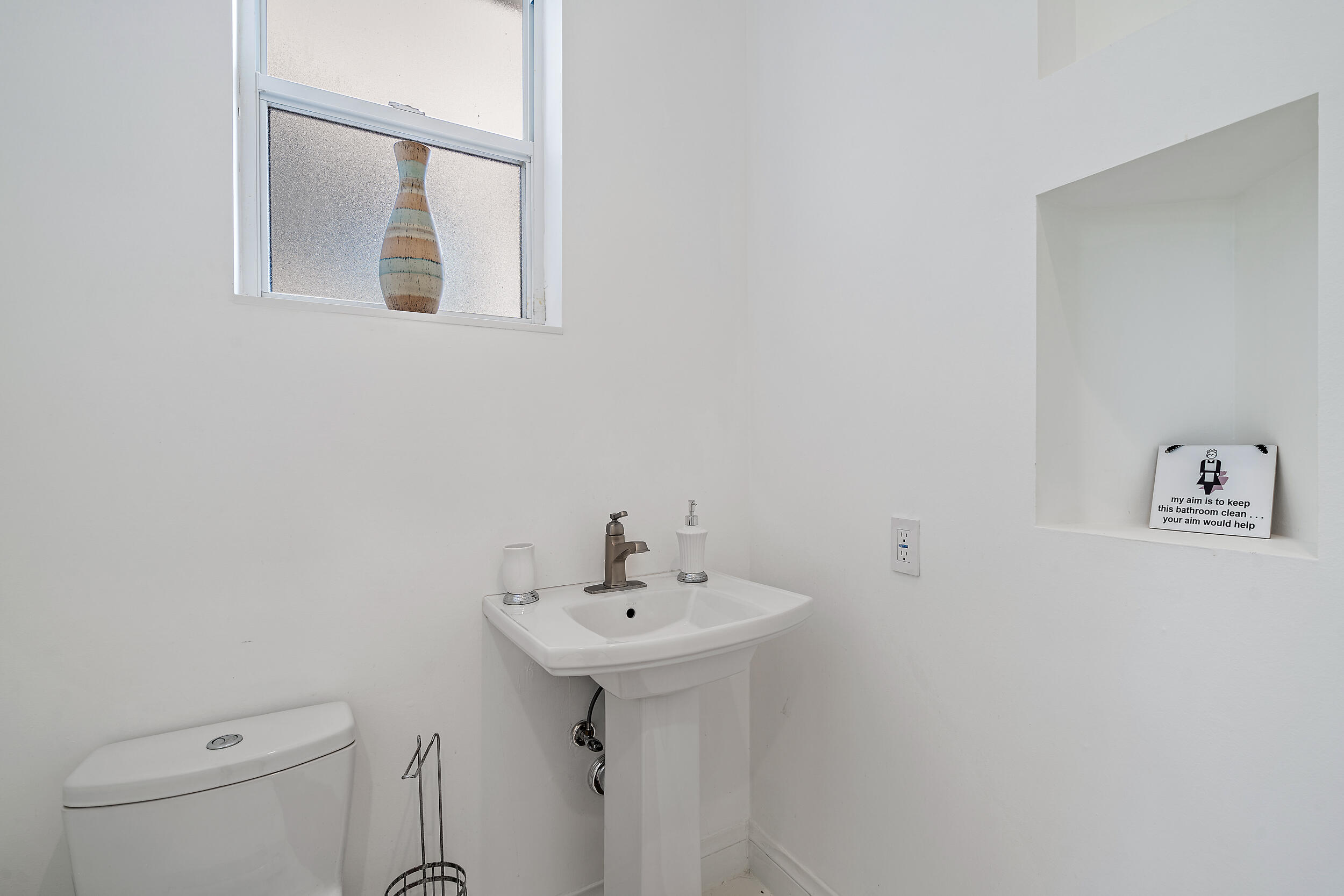 15465 Take Off Place