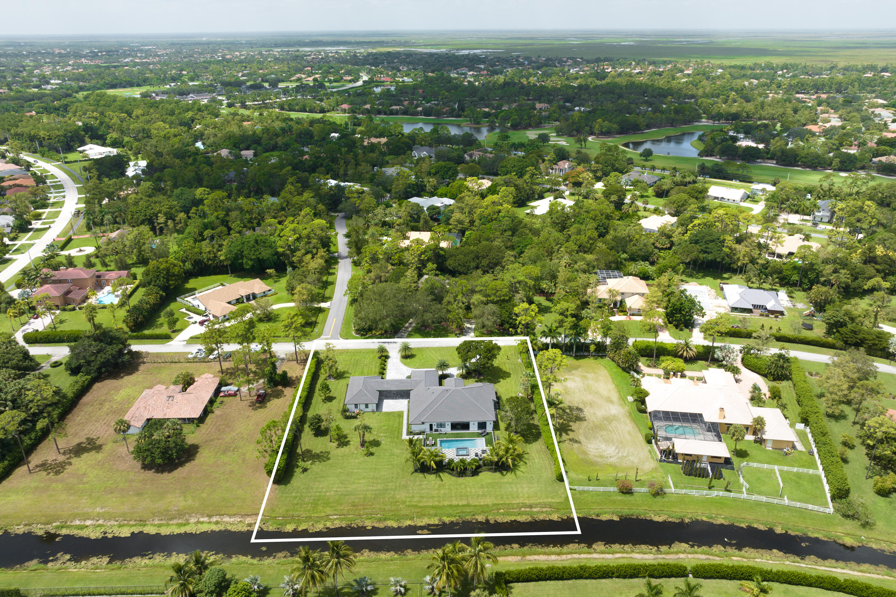 14727 Horseshoe Trace