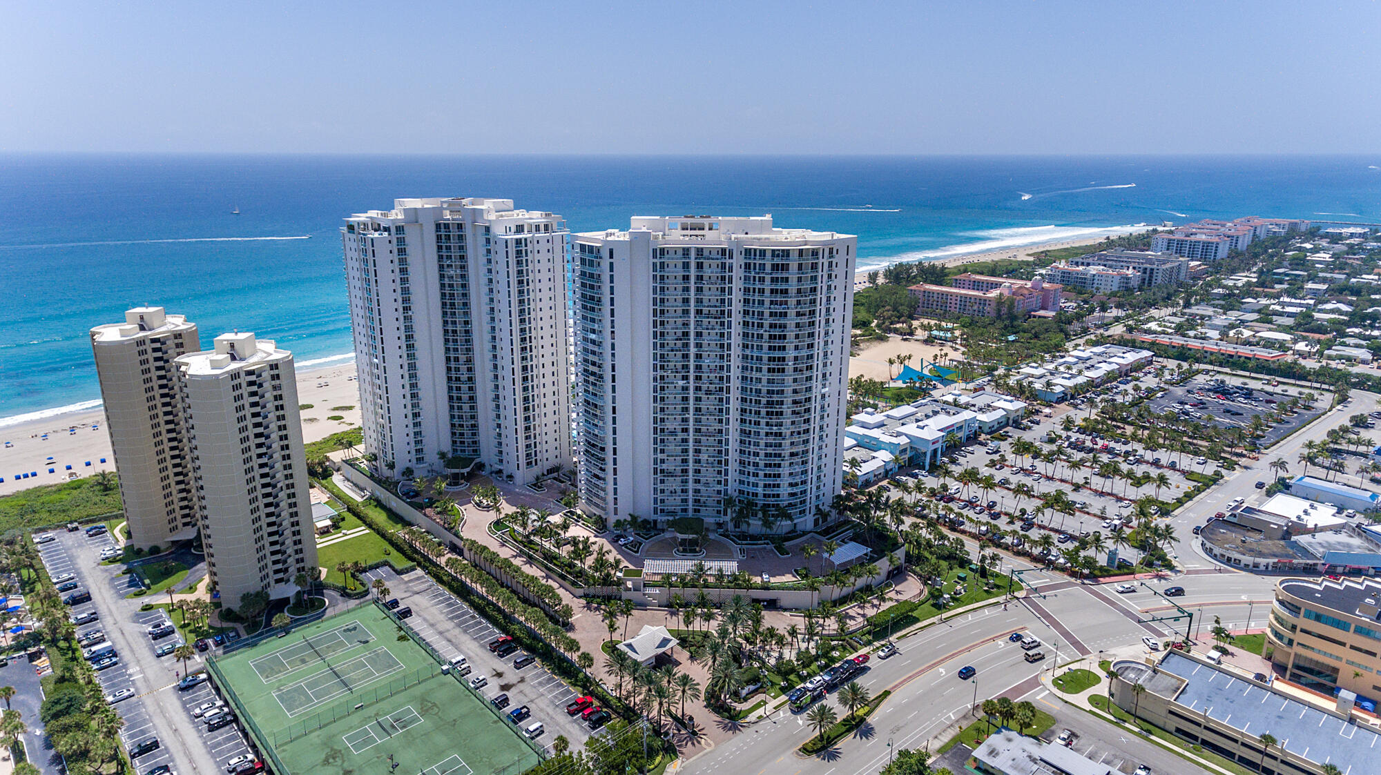 2700 N Ocean Drive 2303b