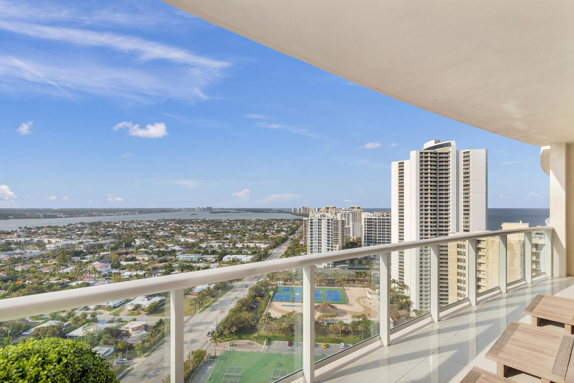 2700 N Ocean Drive 2303b