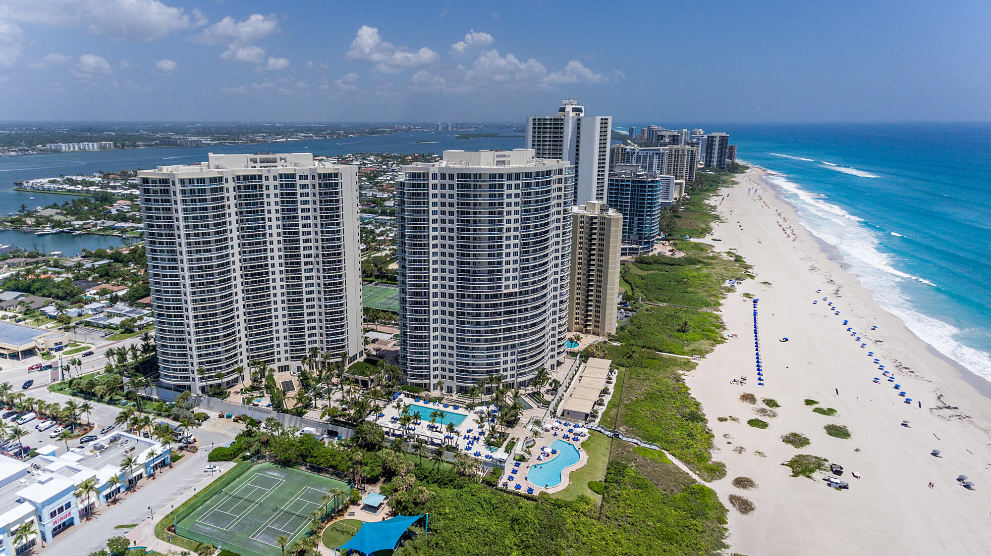 2700 N Ocean Drive 2303b