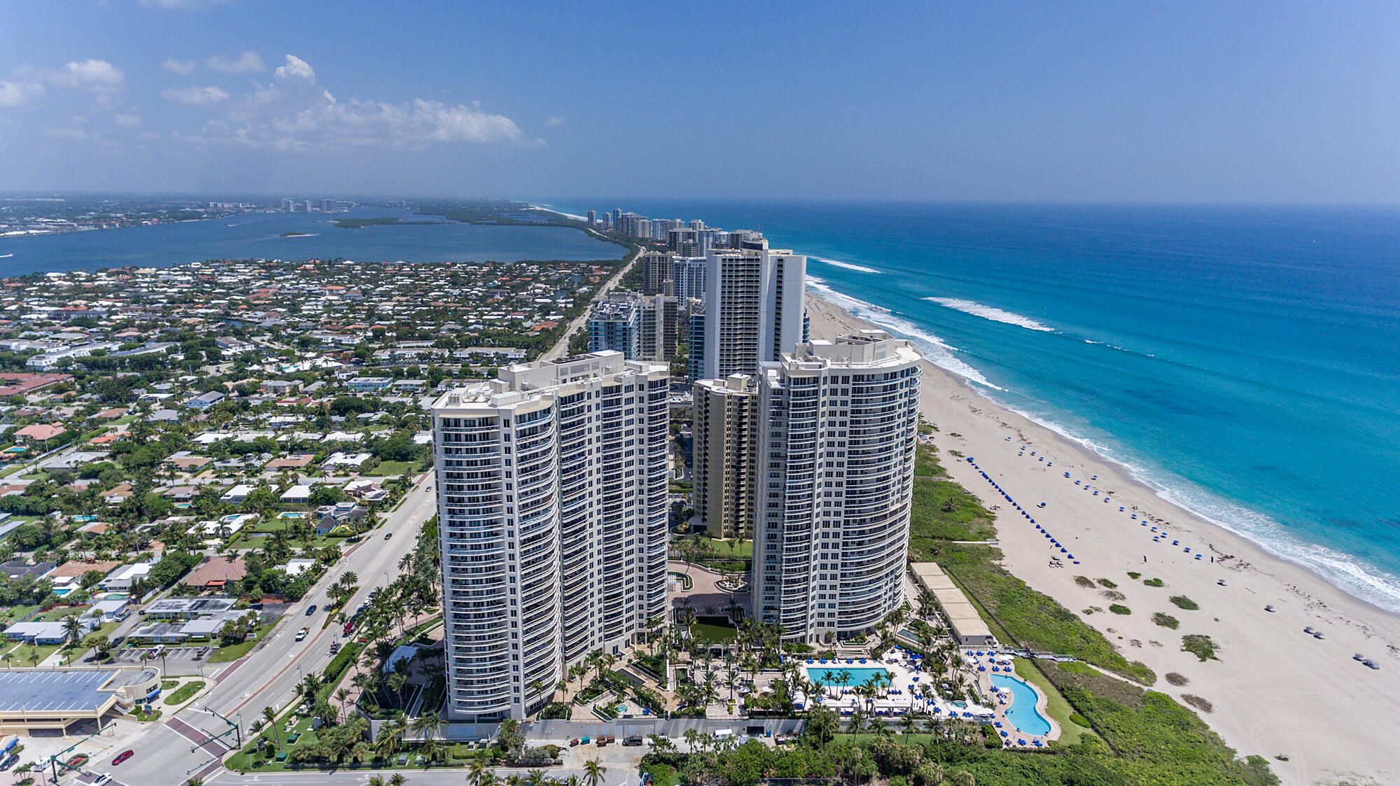 2700 N Ocean Drive 2303b