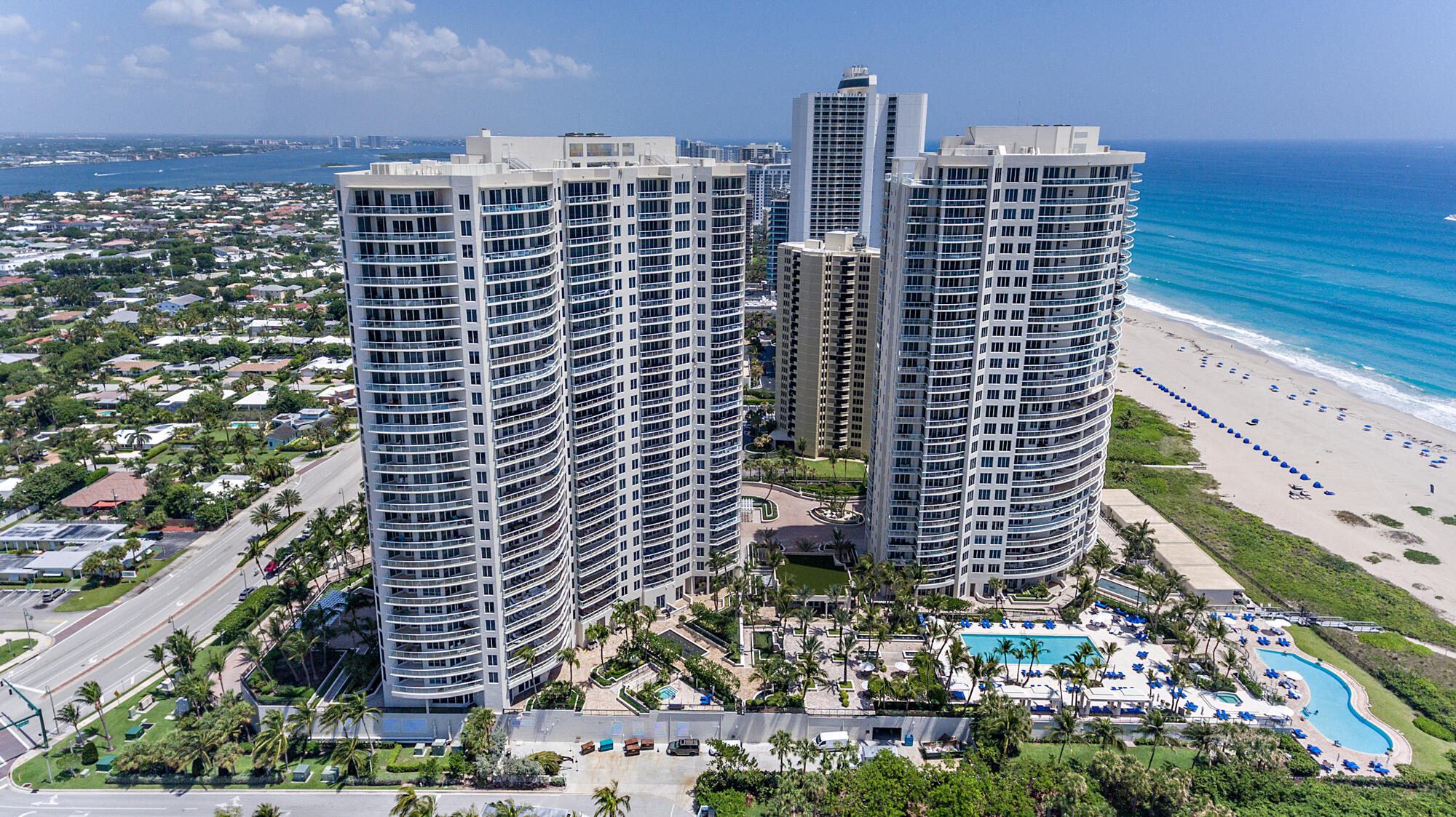 2700 N Ocean Drive 2303b