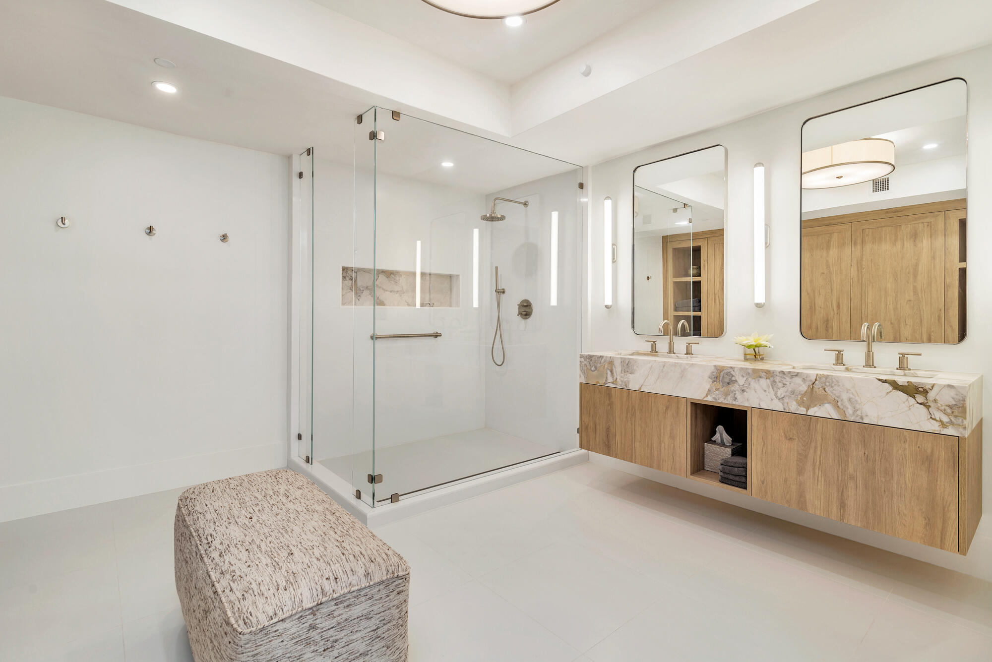 2700 N Ocean Drive 2303b