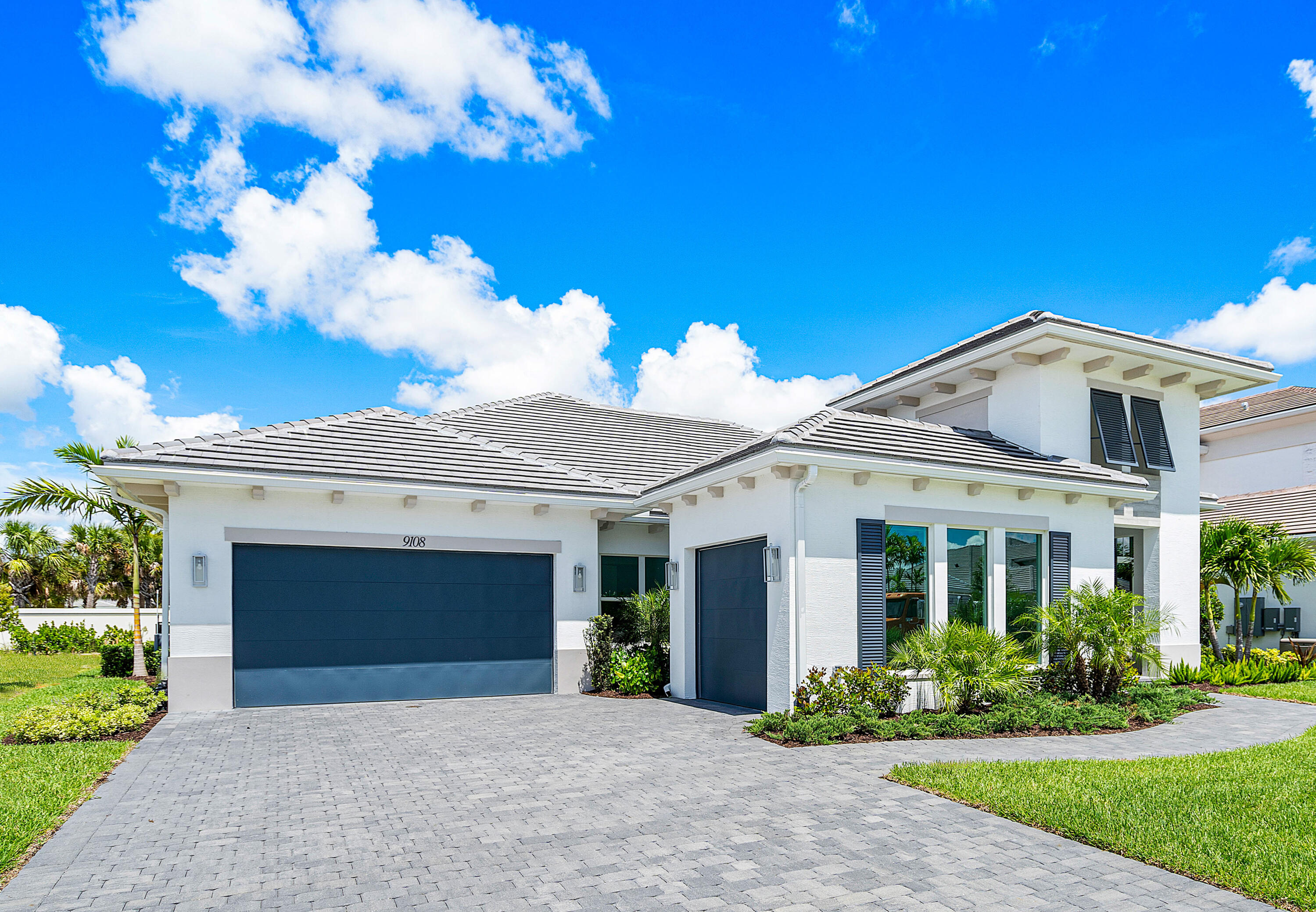 9108 Coral Isles Circle 3
