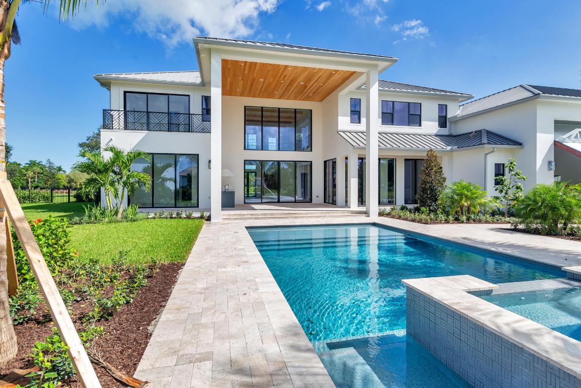 2220 Greenbriar Boulevard