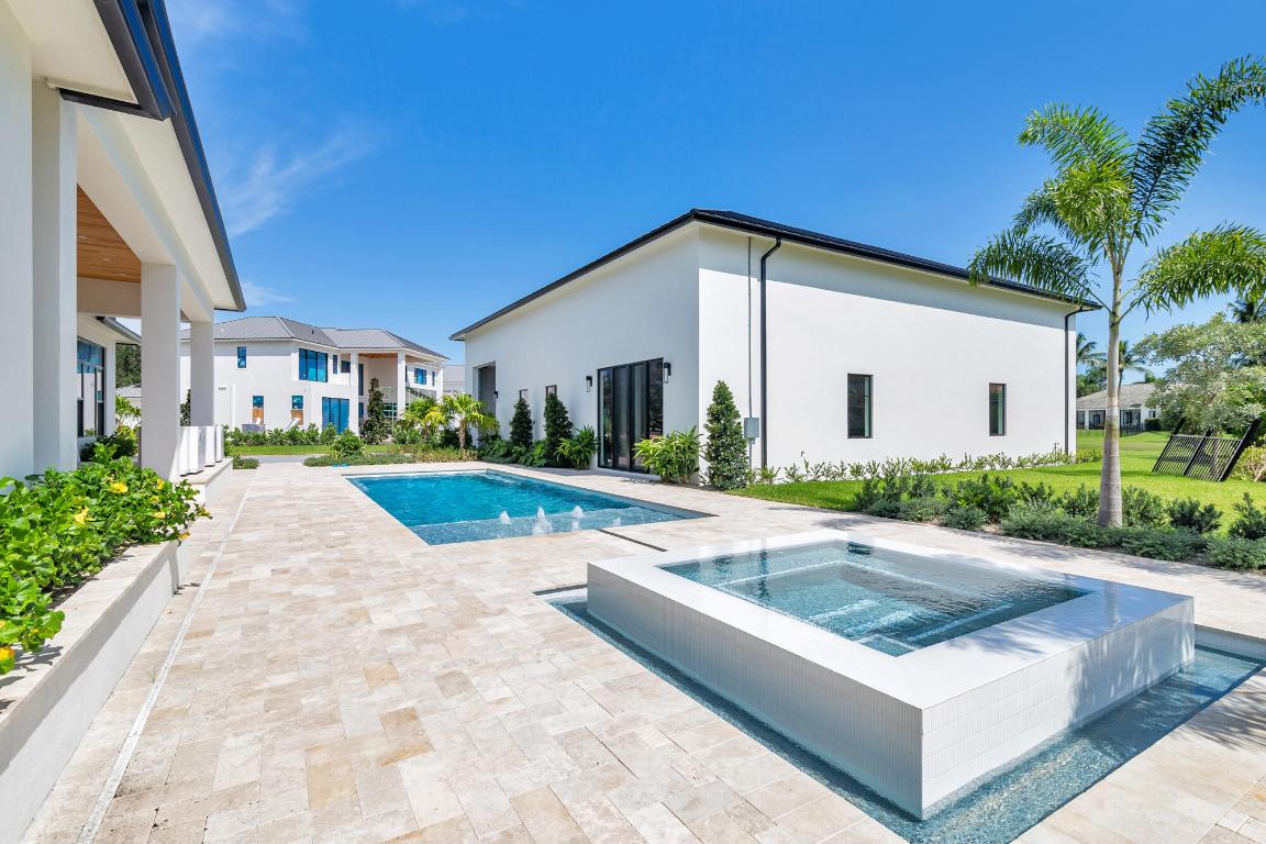 2240 Greenbriar Boulevard