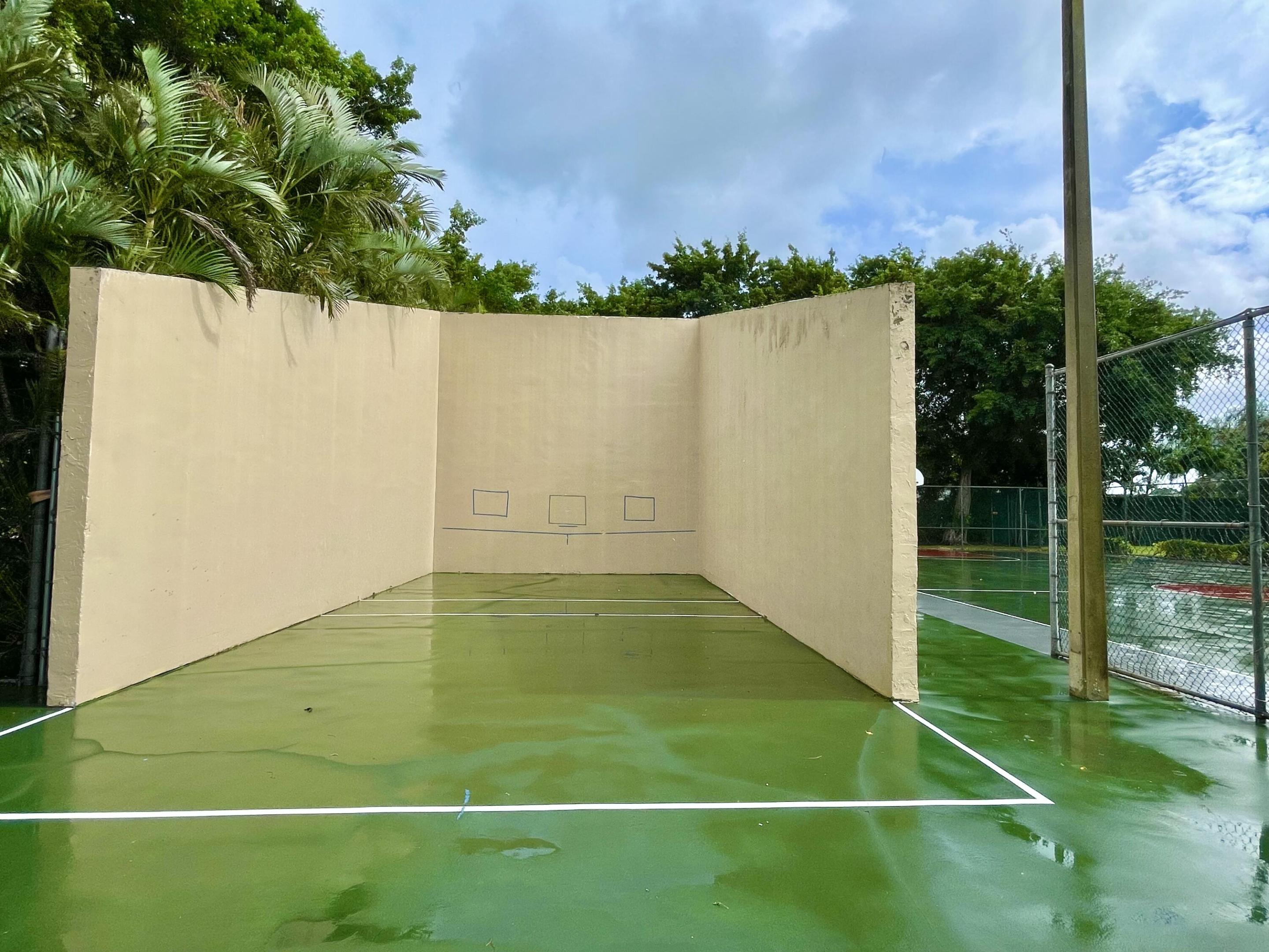 19865 Villa Medici Place