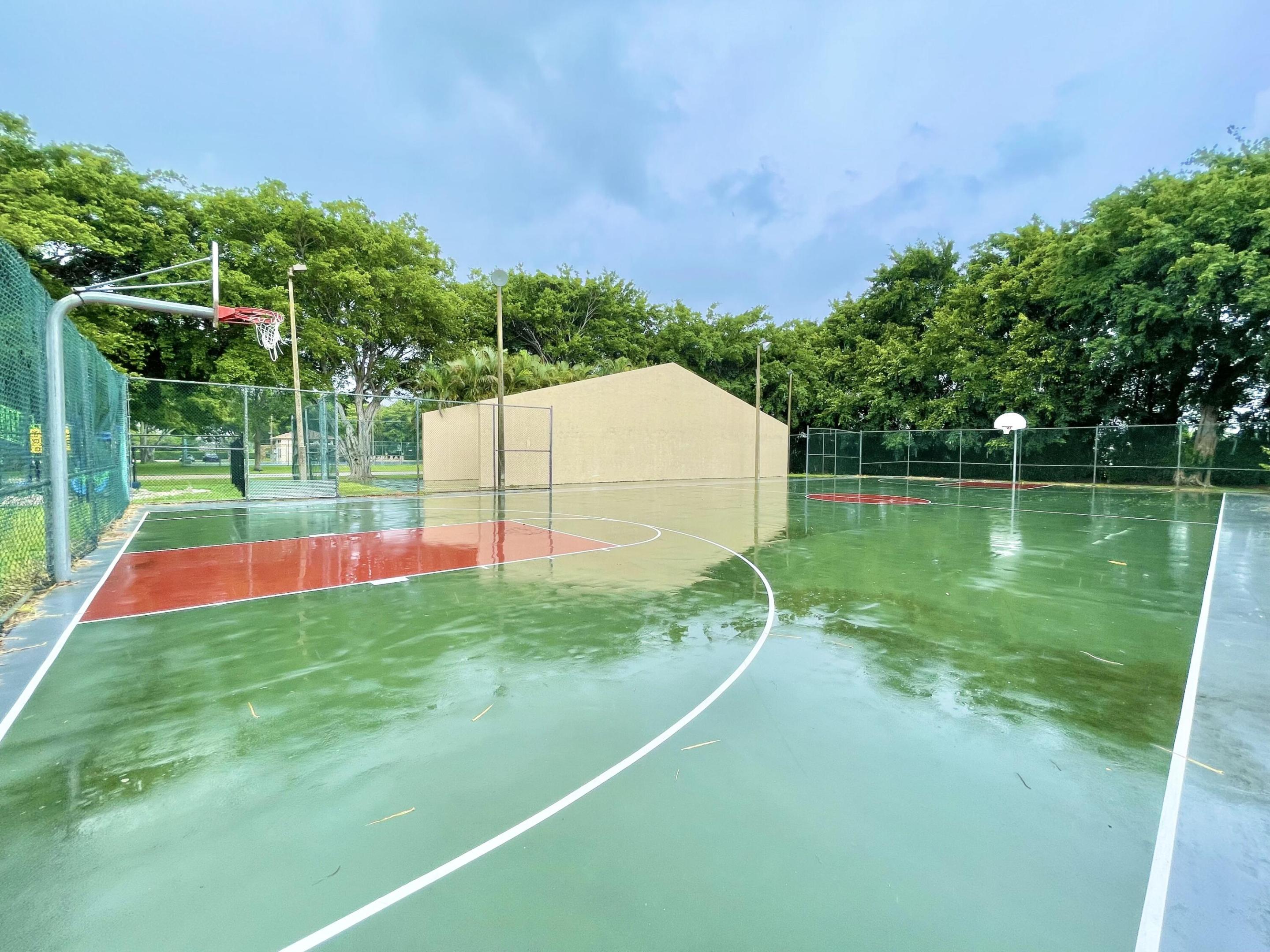 19865 Villa Medici Place