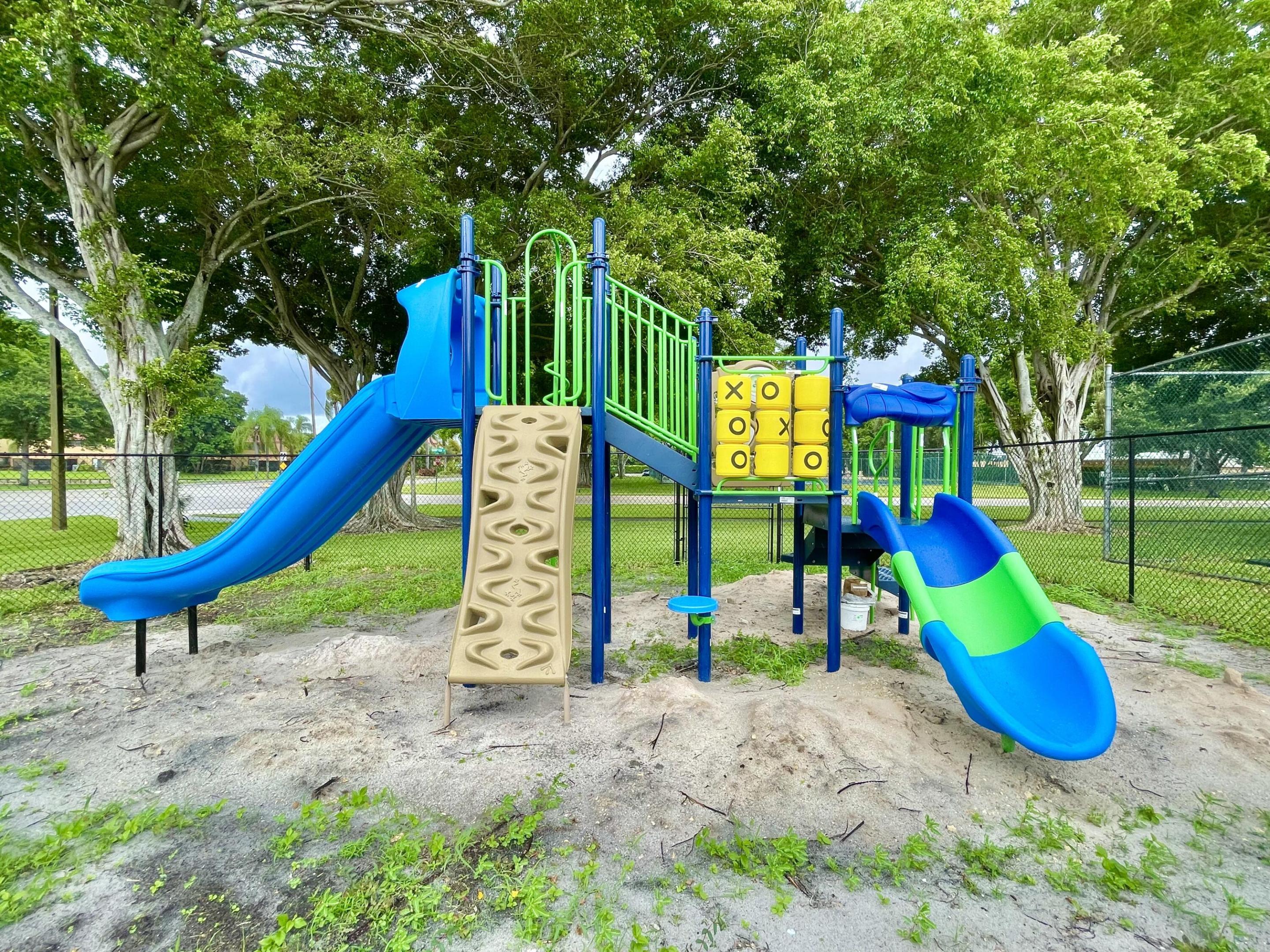 19865 Villa Medici Place